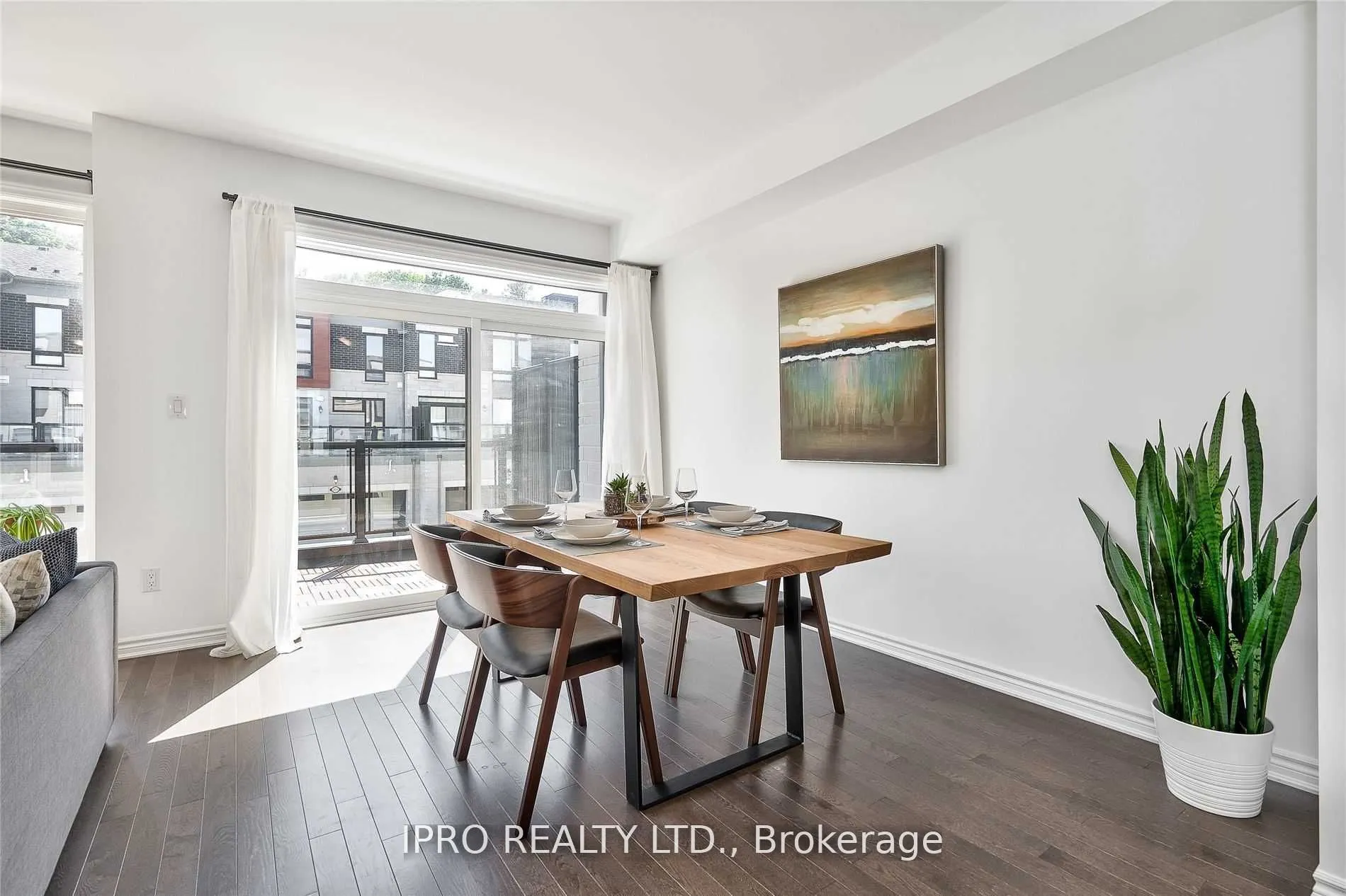 2481 Badger Cres, #3