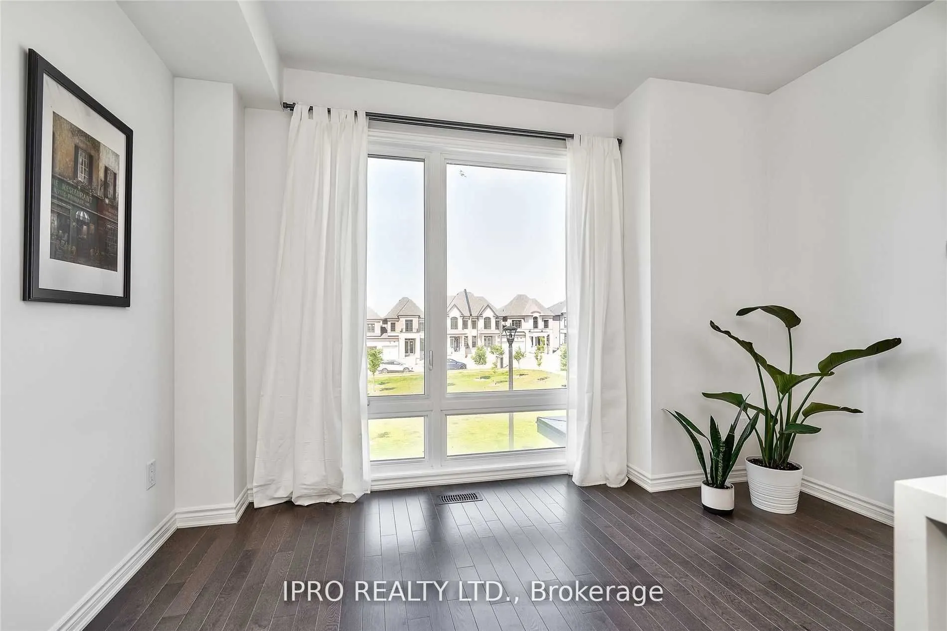 2481 Badger Cres, #3