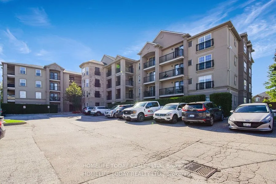 1487 Maple Ave, #208