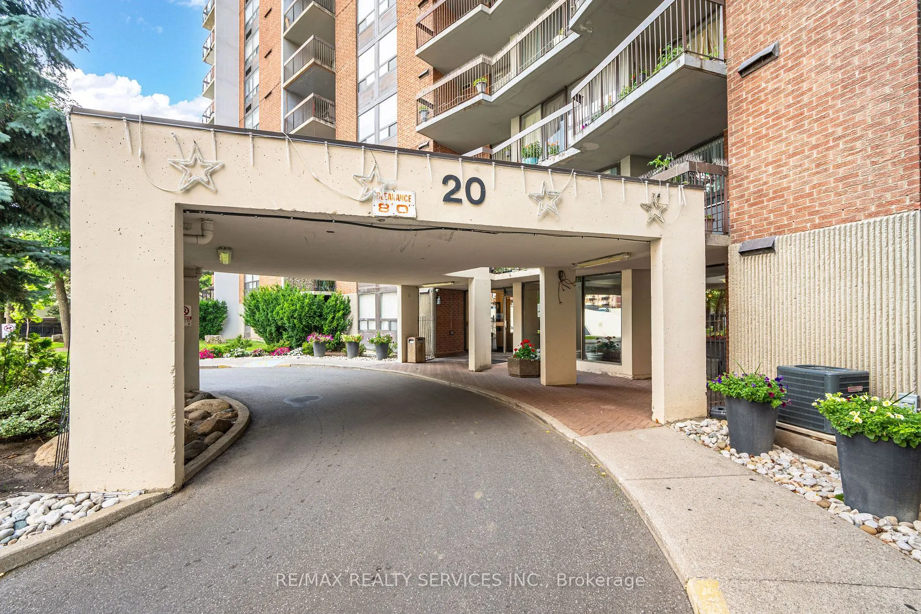 20 Mississauga Valley Blvd, #1604