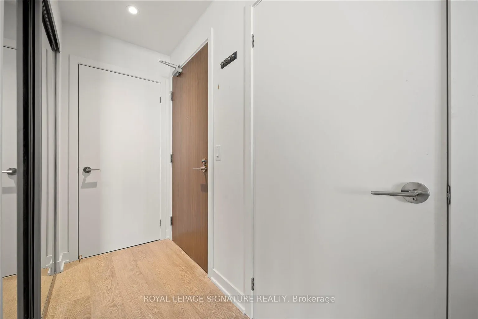 1926 Lake Shore Blvd W, #4015