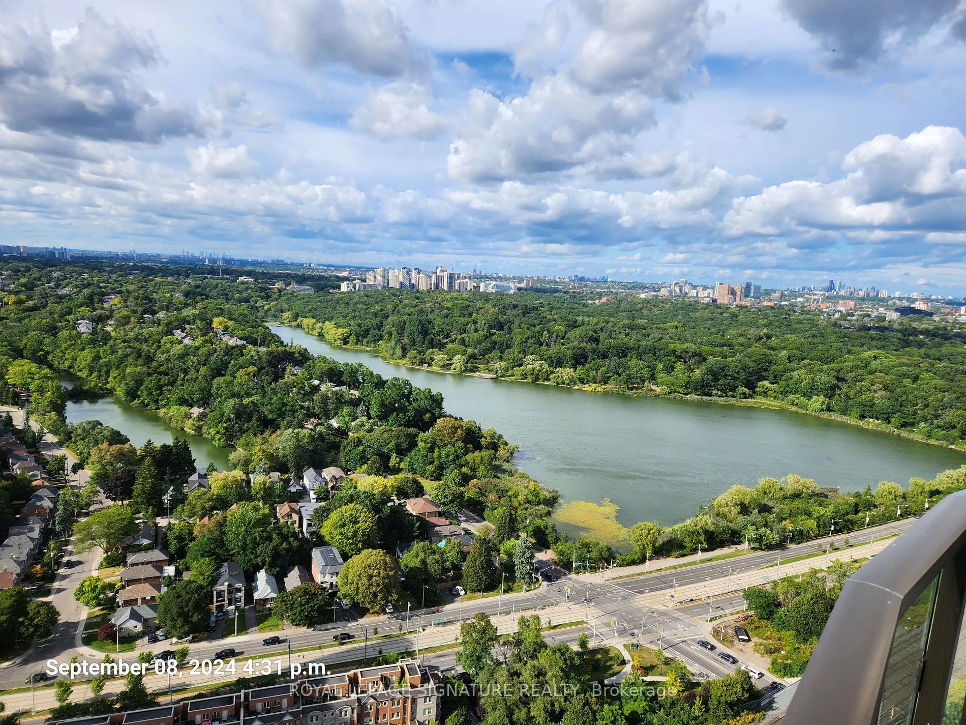 1926 Lake Shore Blvd W, #4015