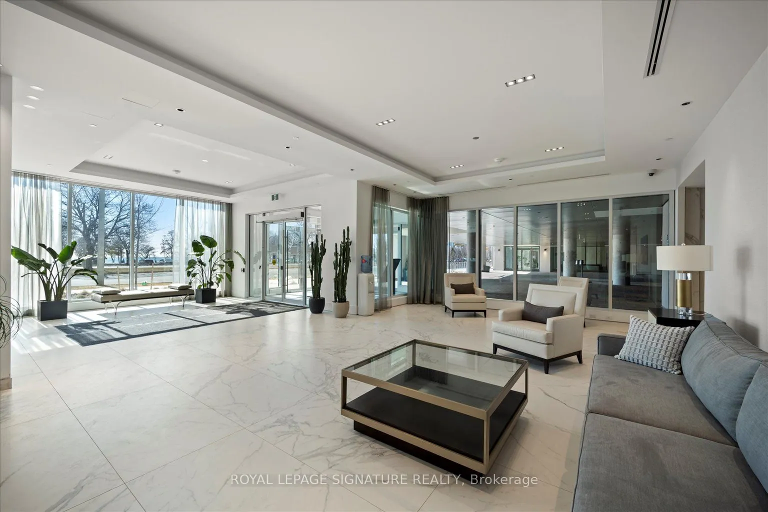 1926 Lake Shore Blvd W, #4015