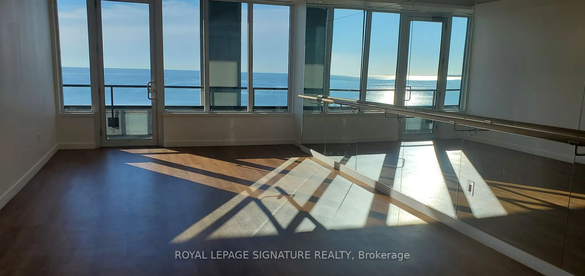 1926 Lake Shore Blvd W, #4015