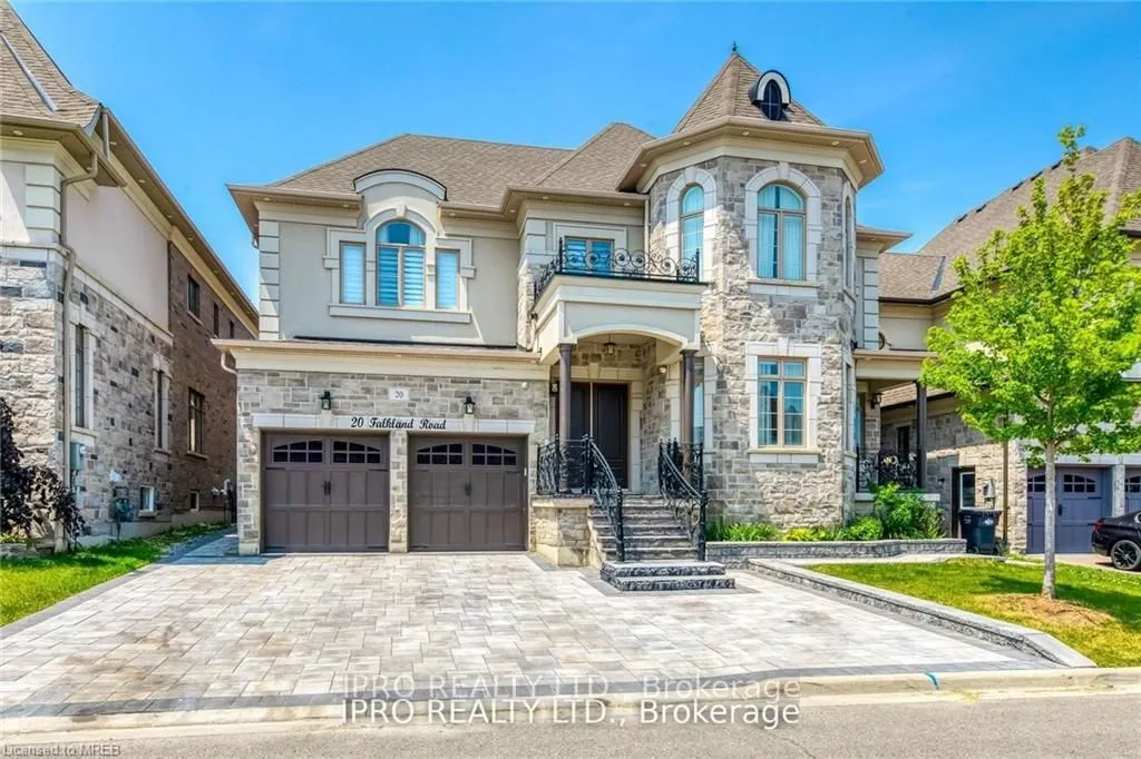 20 Falkland Rd N