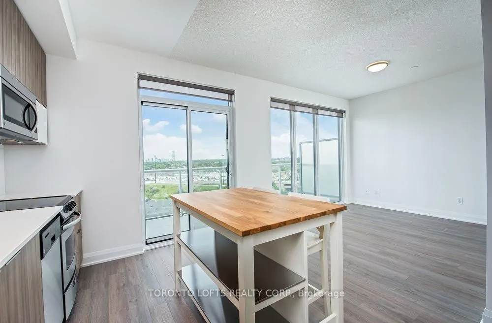 56 Annie Craig Dr, #1609