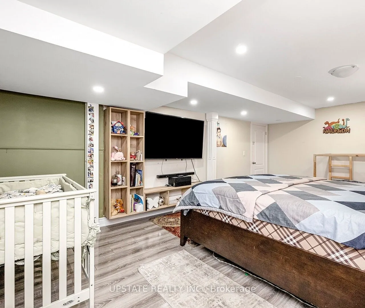 8047 Financial Dr