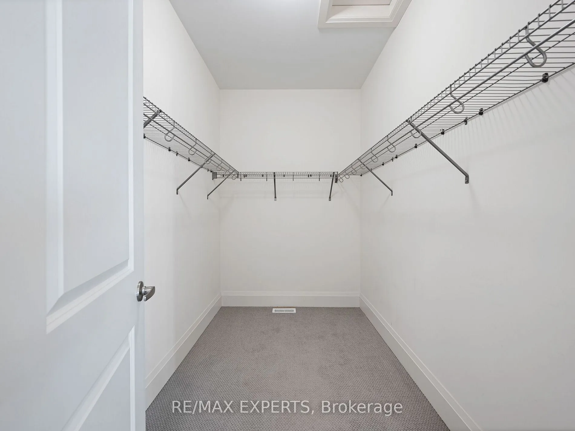 68 Donald Stewart Rd