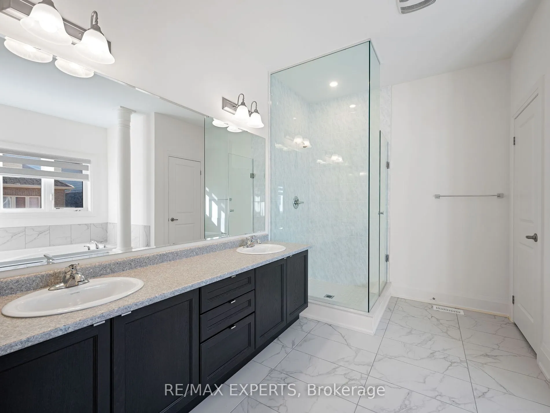 68 Donald Stewart Rd