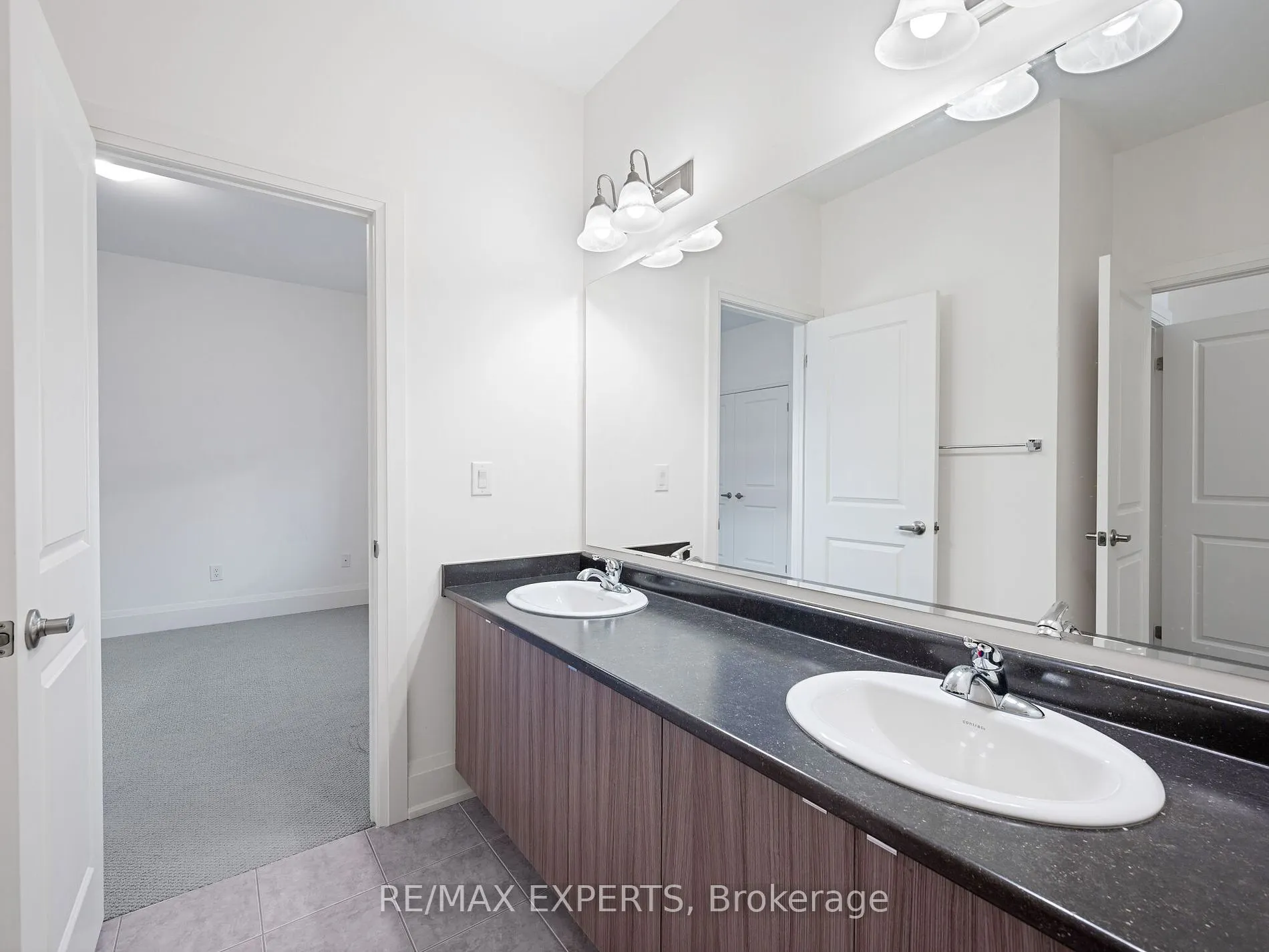 68 Donald Stewart Rd