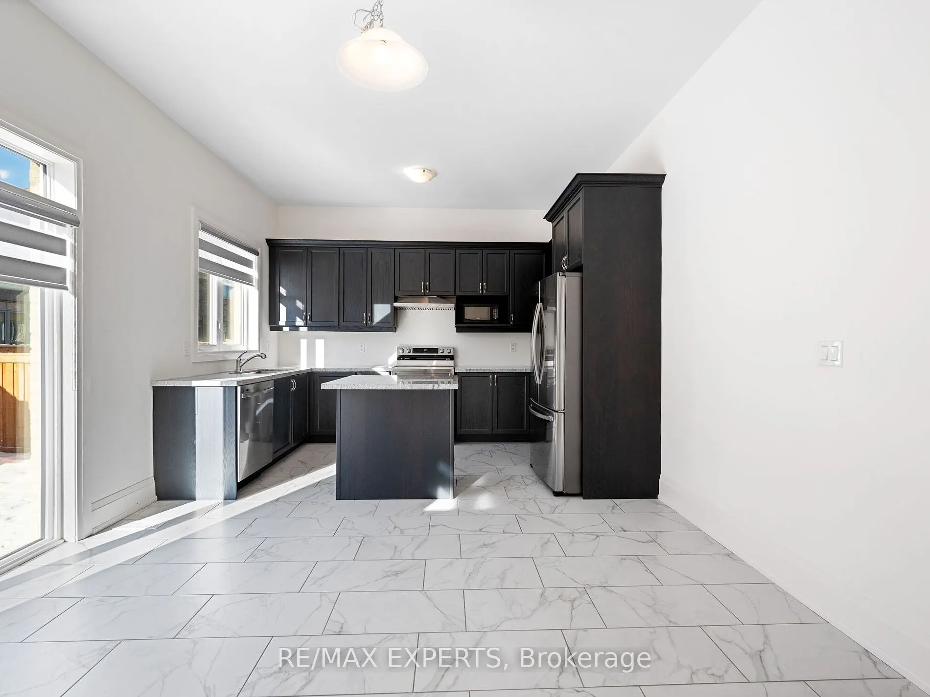 68 Donald Stewart Rd