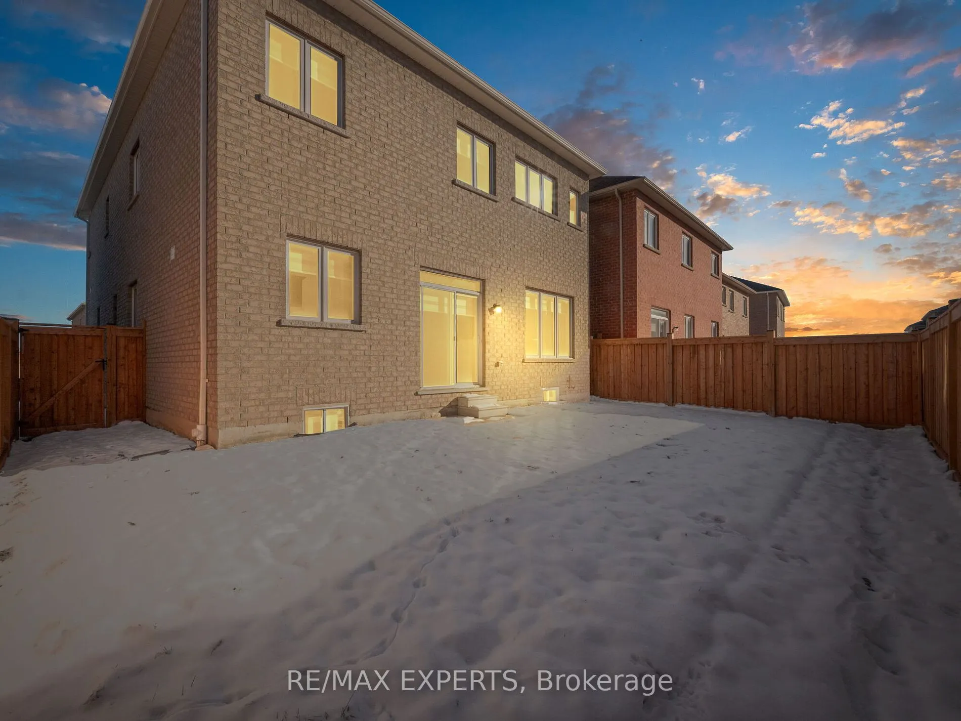 68 Donald Stewart Rd