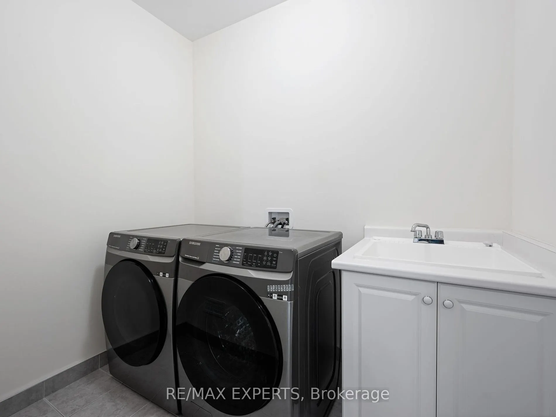 68 Donald Stewart Rd