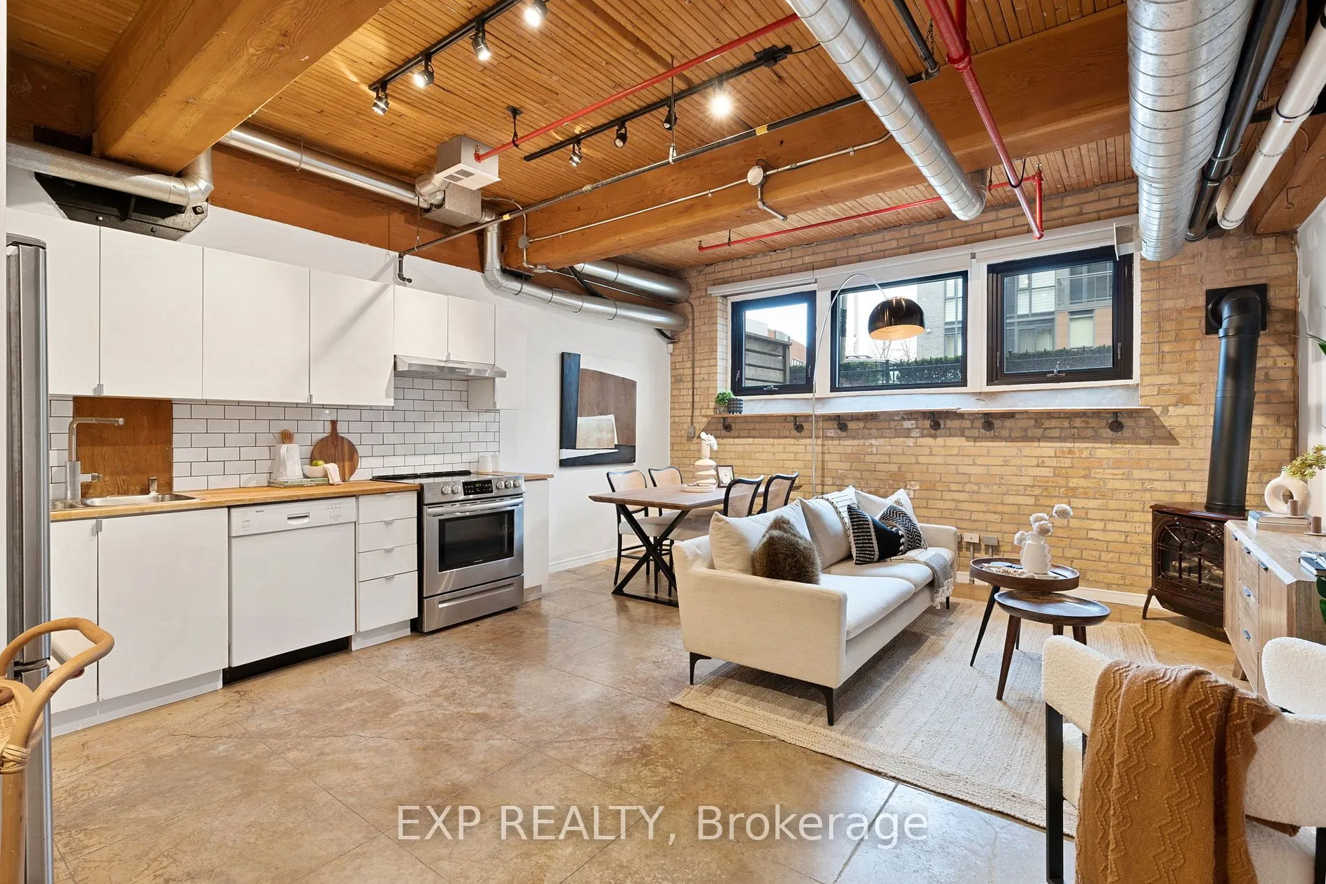 371 Wallace Ave, #2