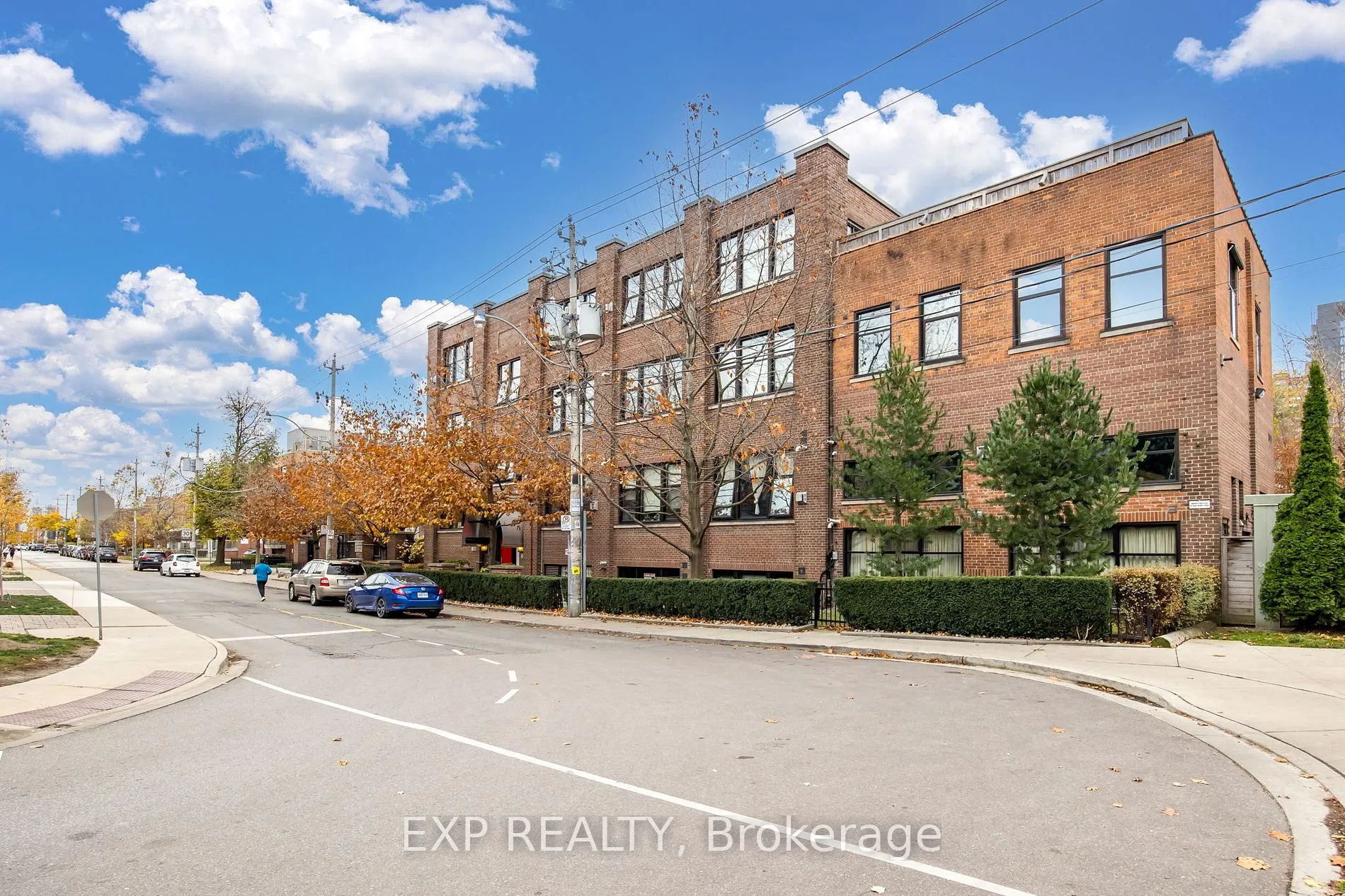 371 Wallace Ave, #2