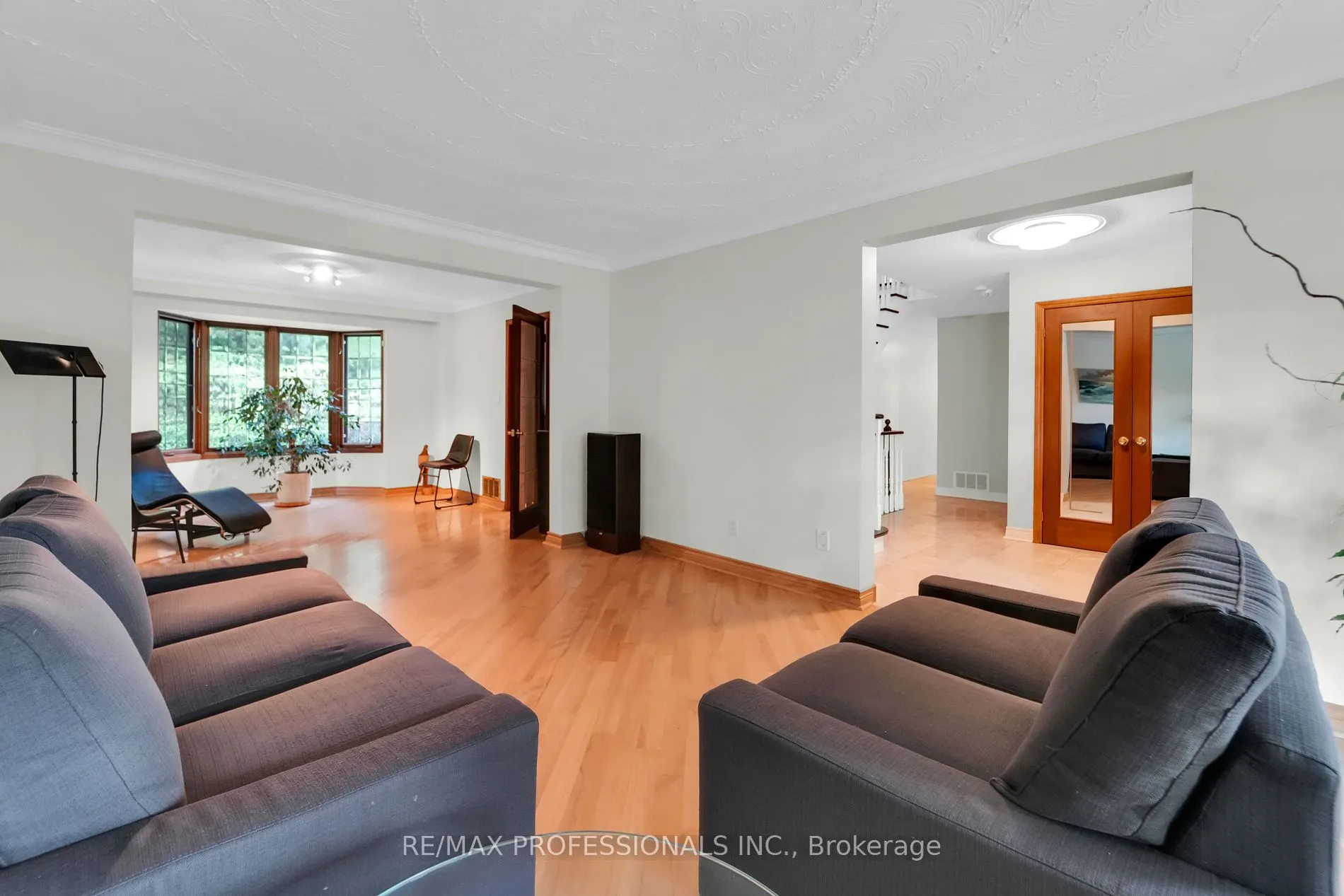 33 Bonnyview Dr