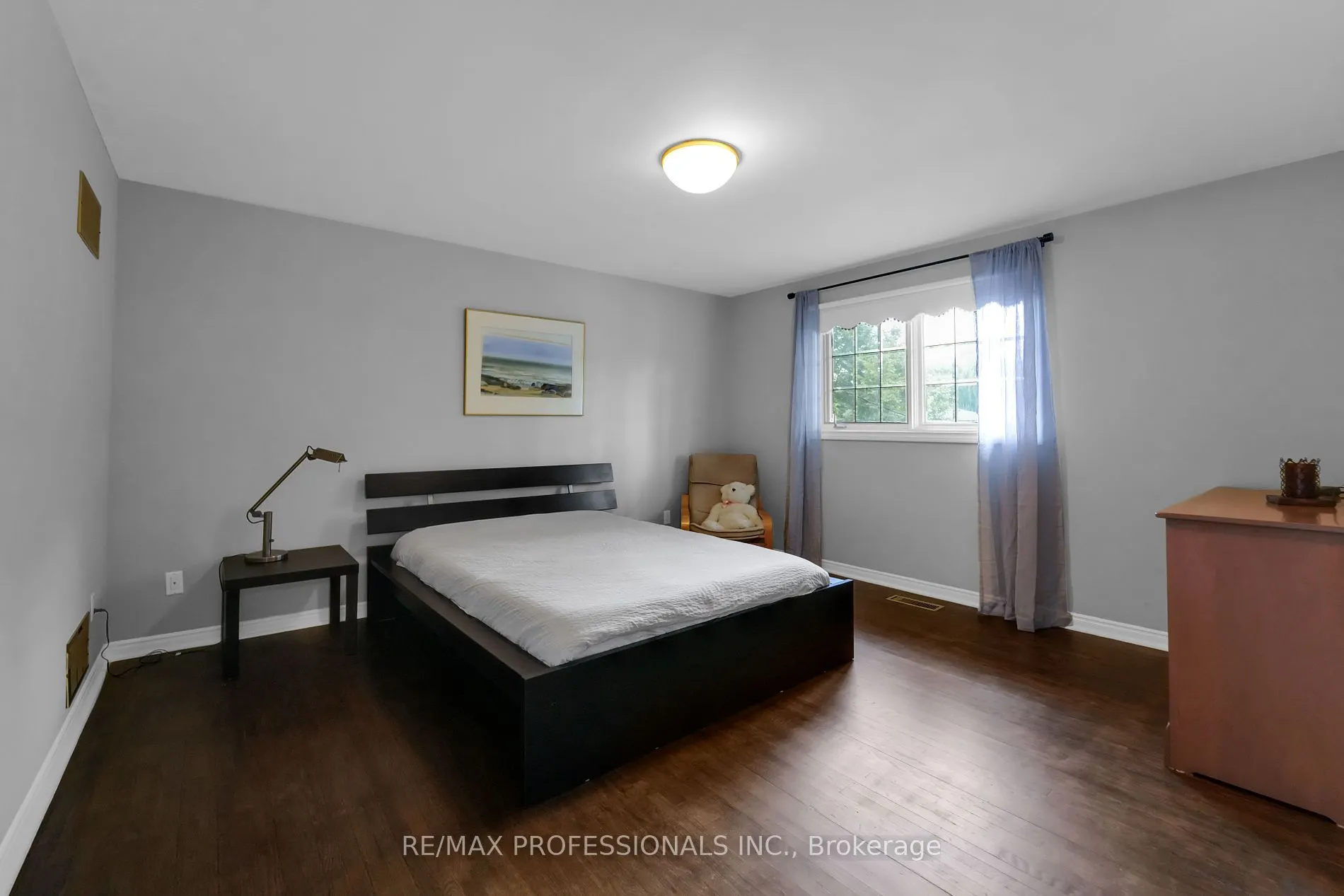 33 Bonnyview Dr