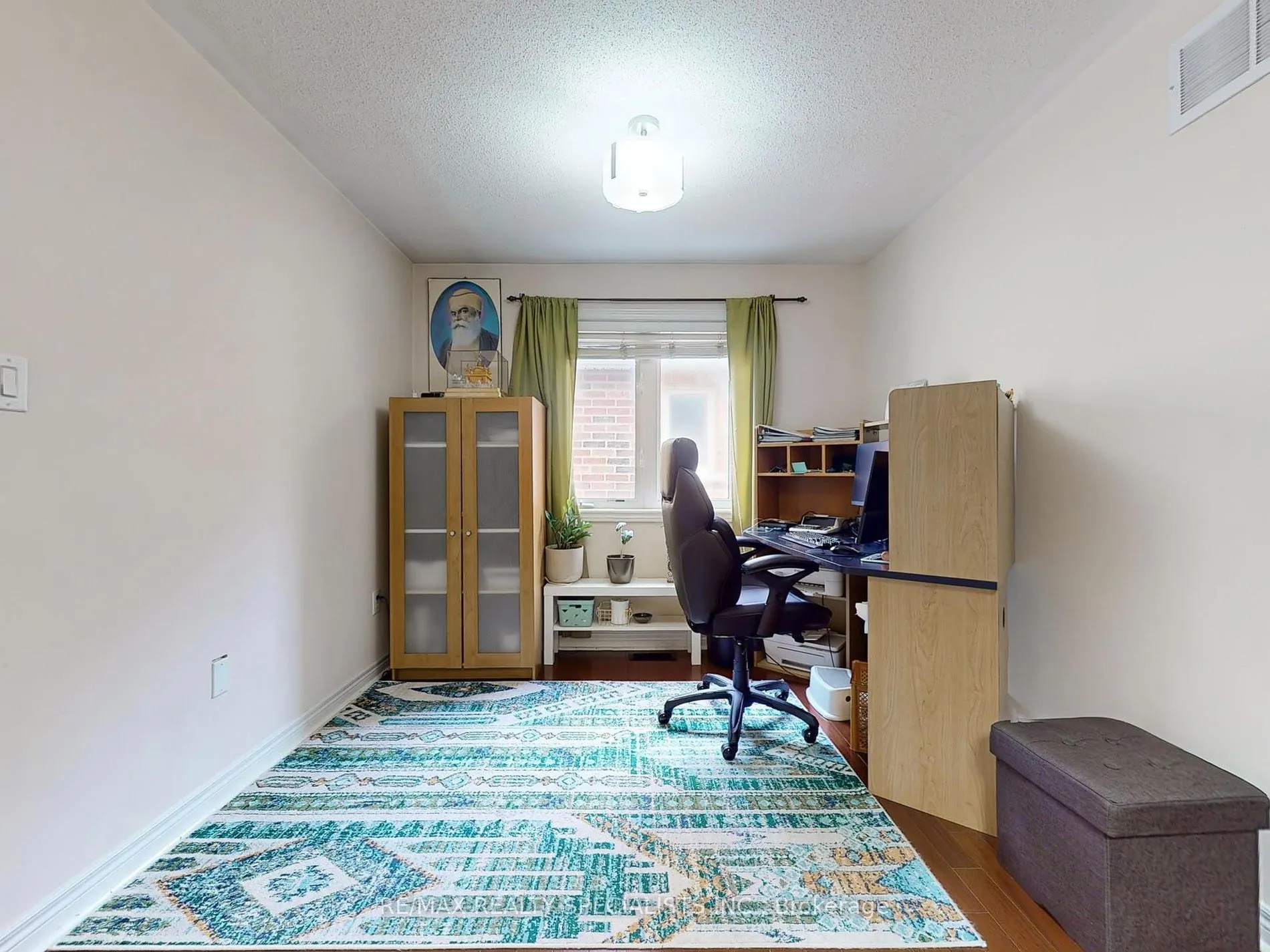 29 Rathmore St