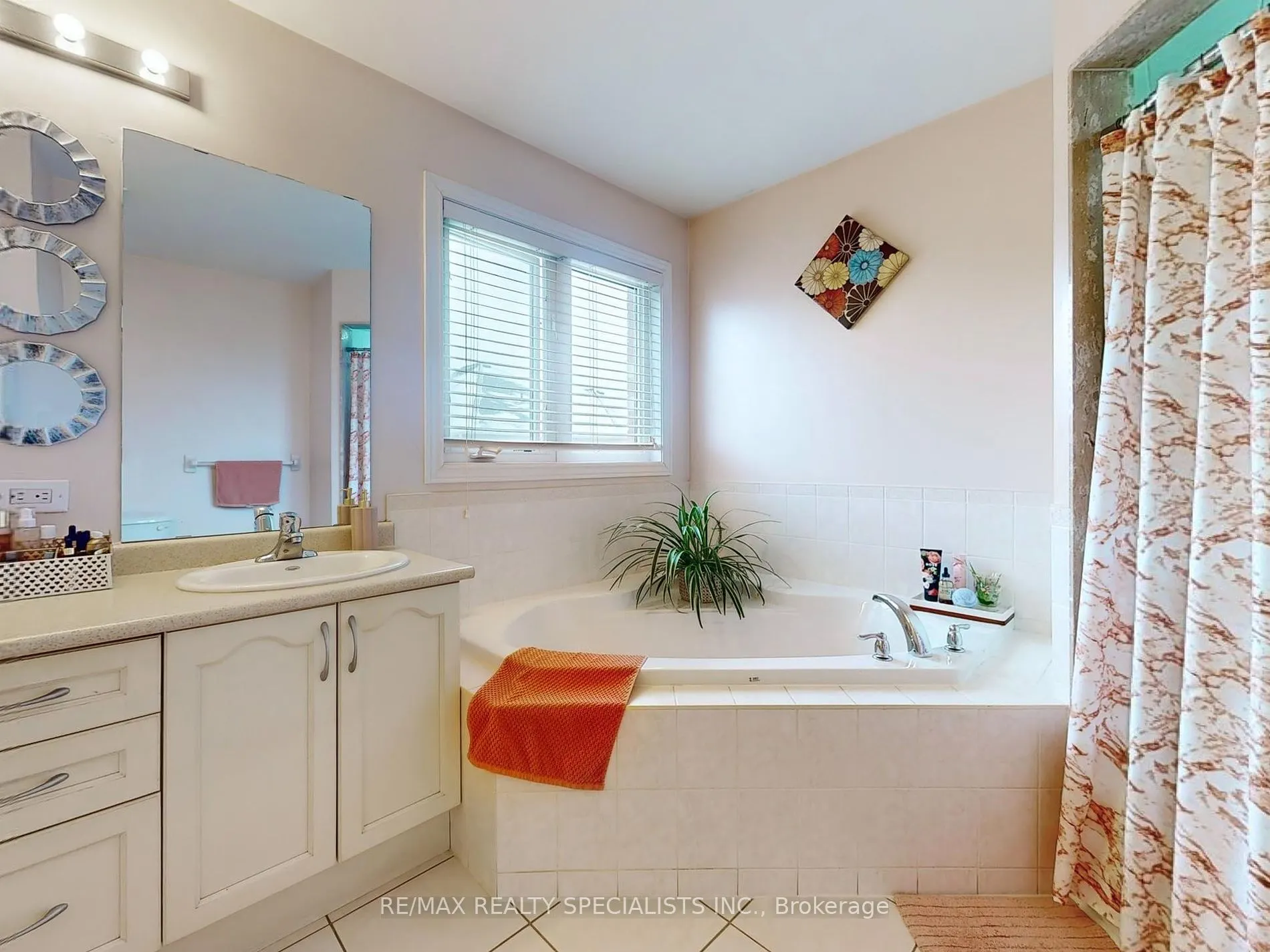 29 Rathmore St