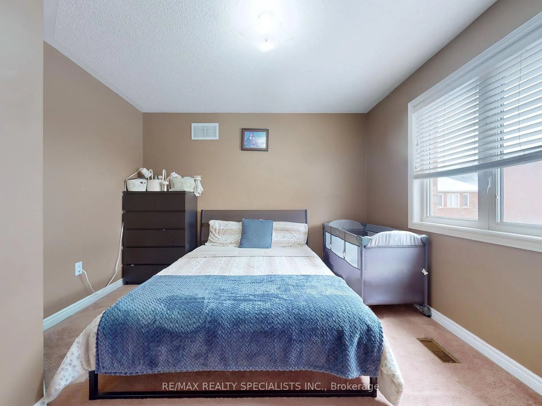 29 Rathmore St