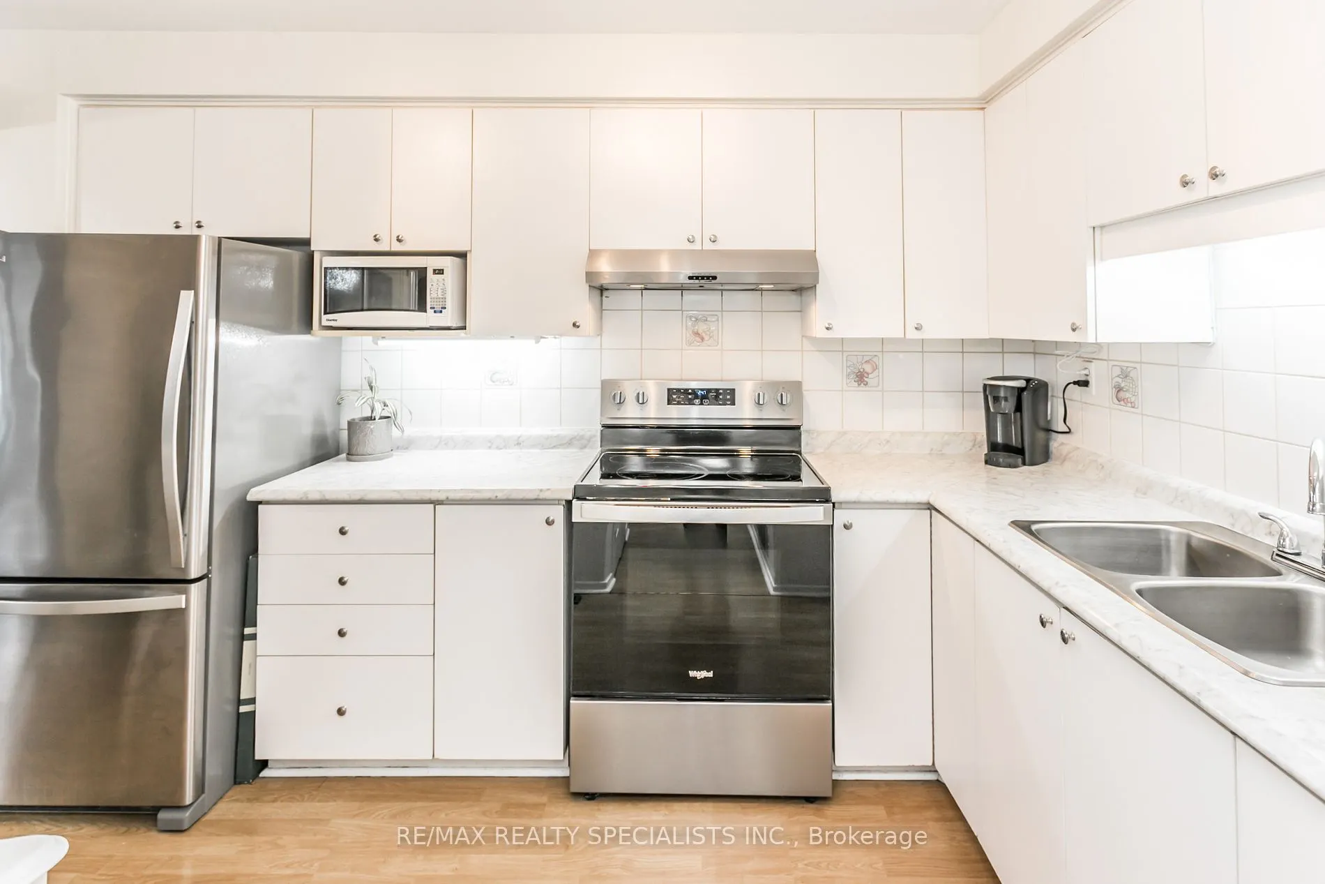 3400 Rhonda Valley Blvd, #5