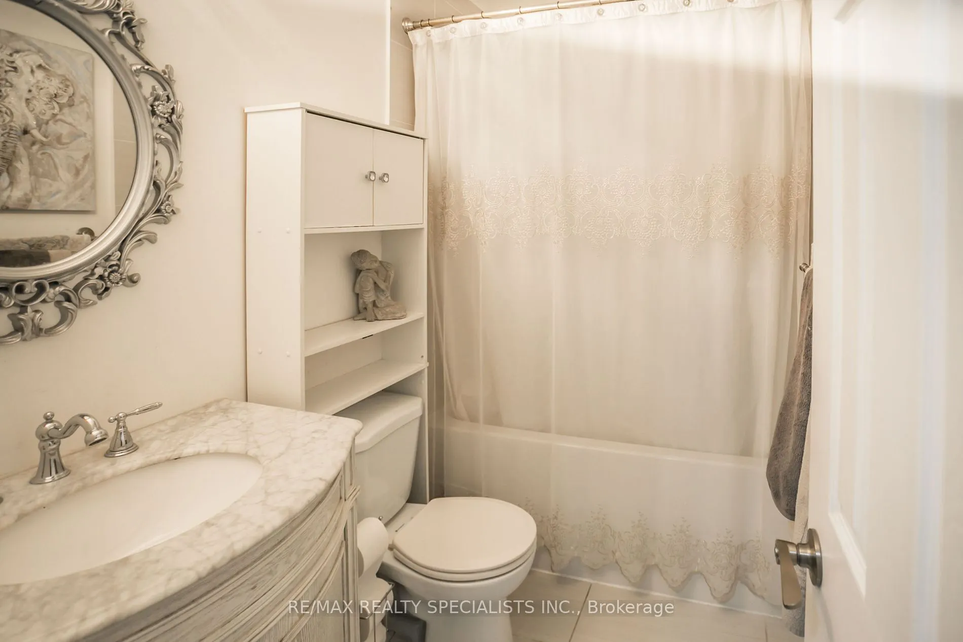 3400 Rhonda Valley Blvd, #5