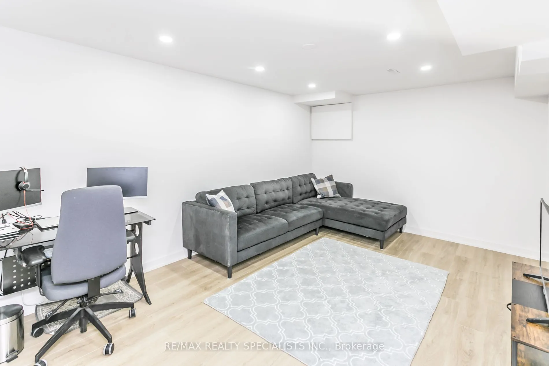 3400 Rhonda Valley Blvd, #5