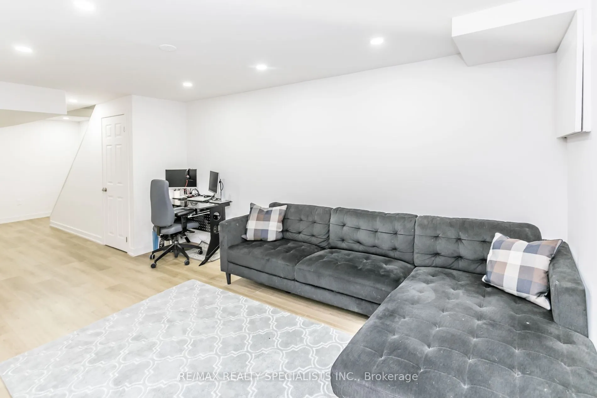 3400 Rhonda Valley Blvd, #5