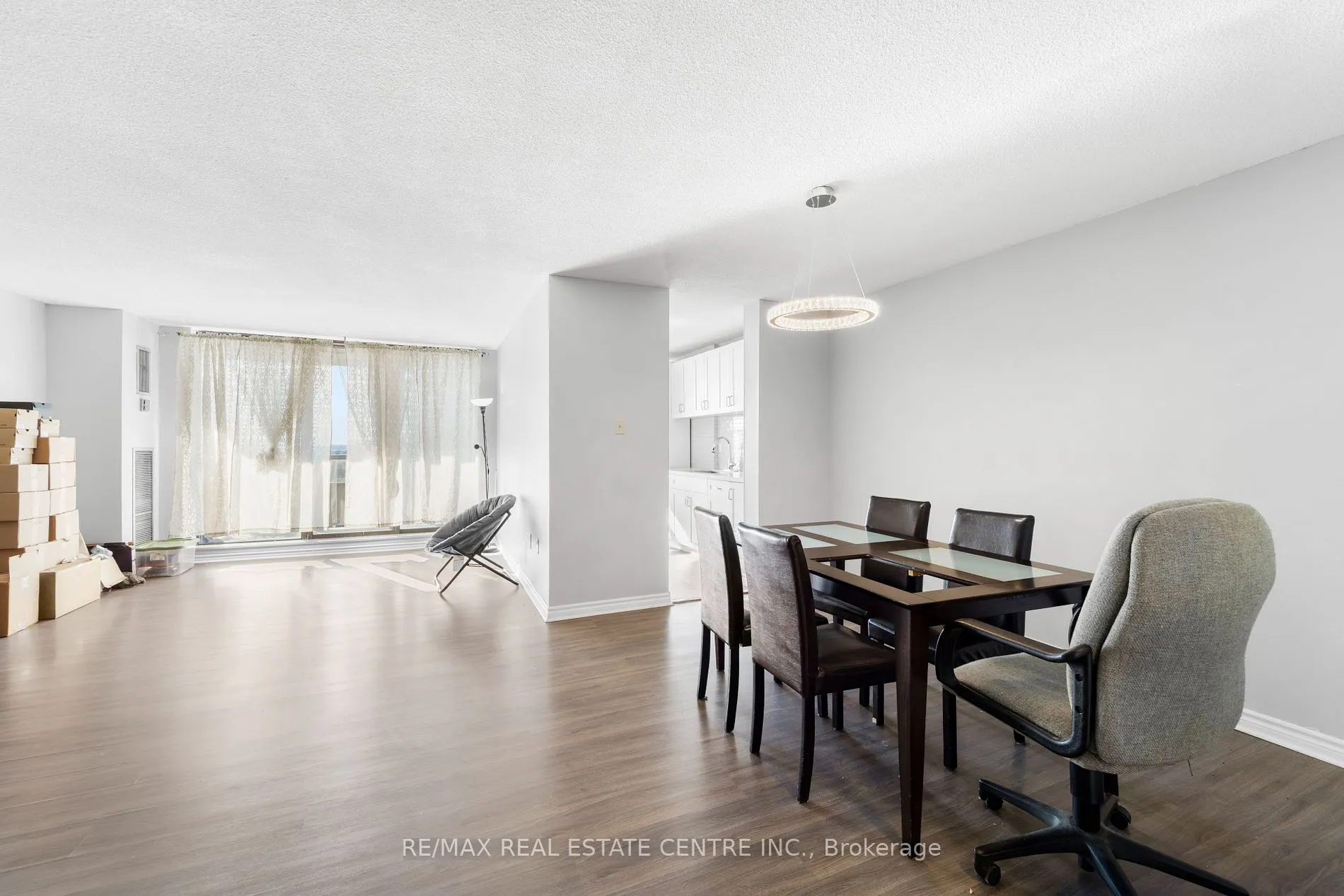 4 Kings cross Rd, #1402