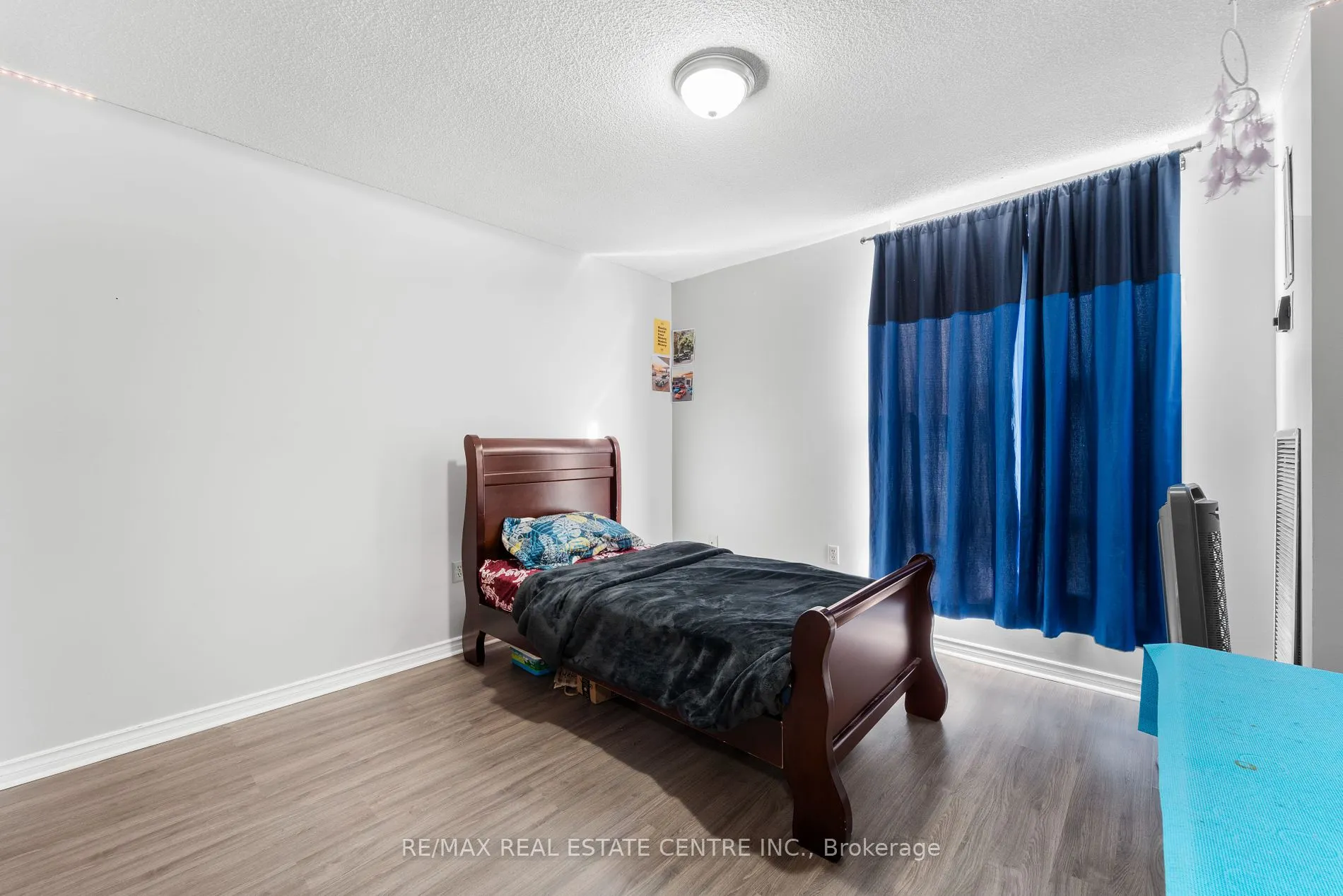 4 Kings cross Rd, #1402