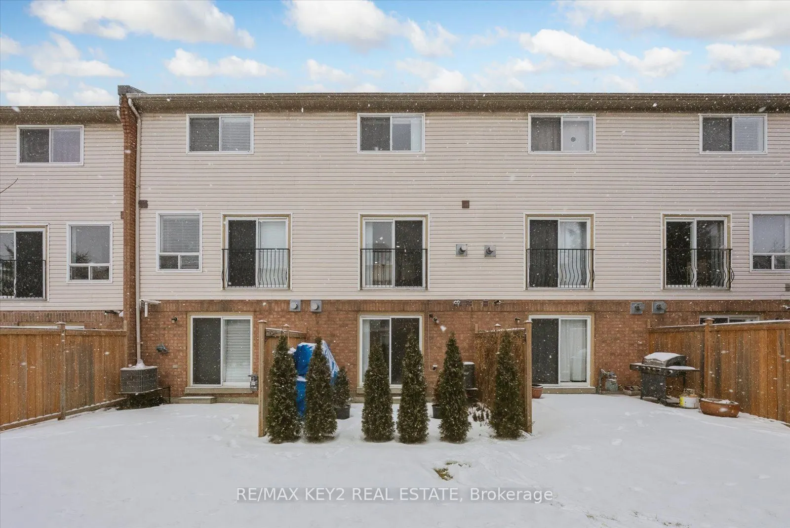 5055 Heatherleigh Ave, #112