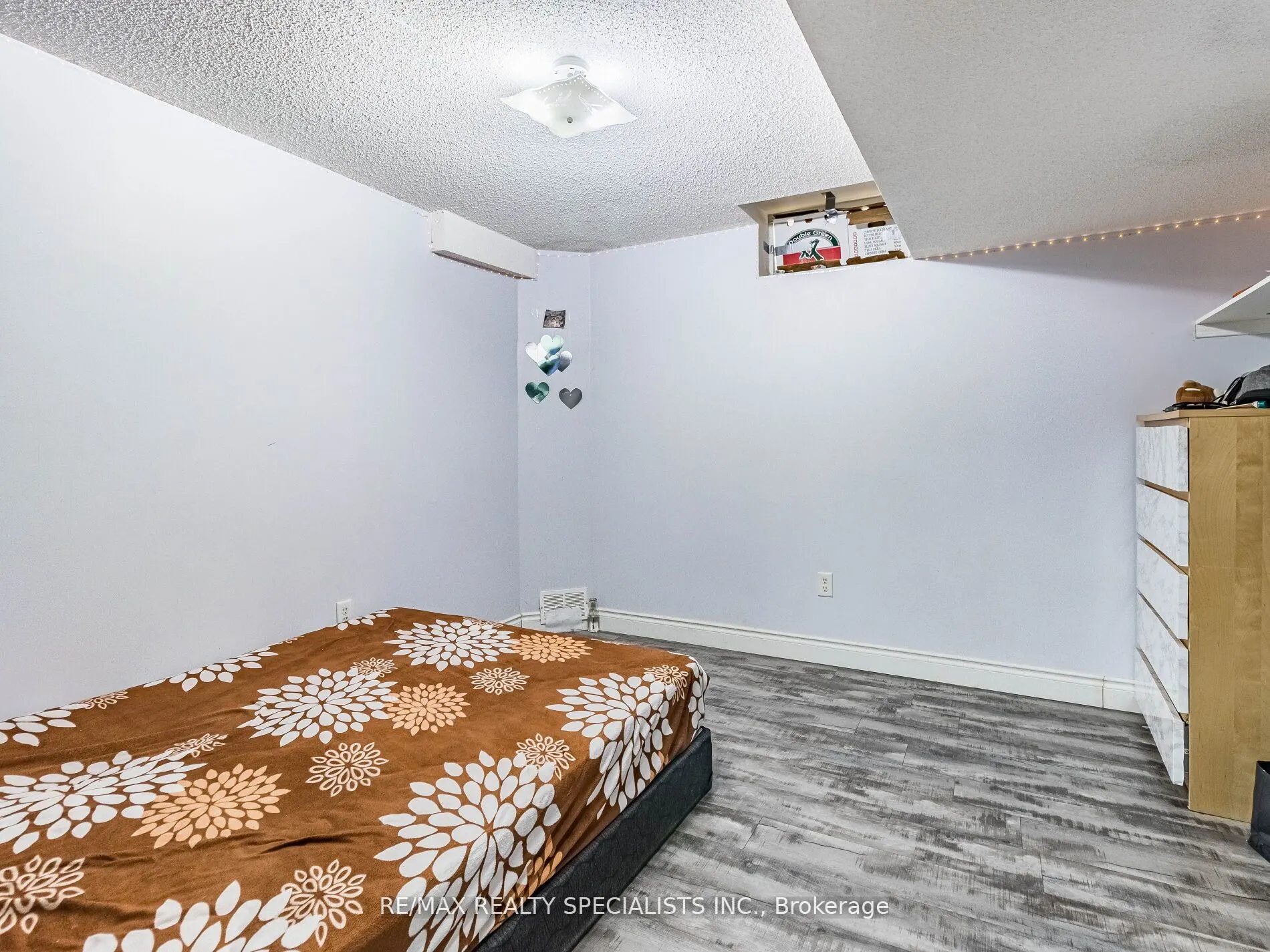 109 Woodhaven Dr