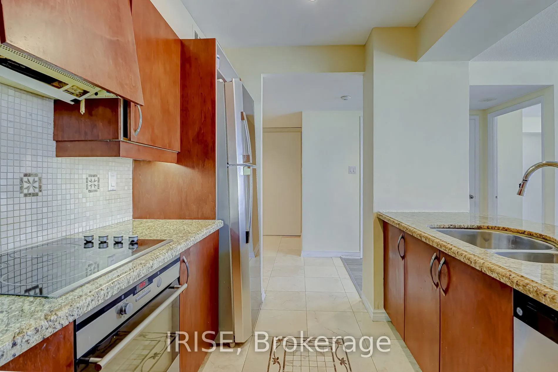 50 Eglinton Ave, #1802