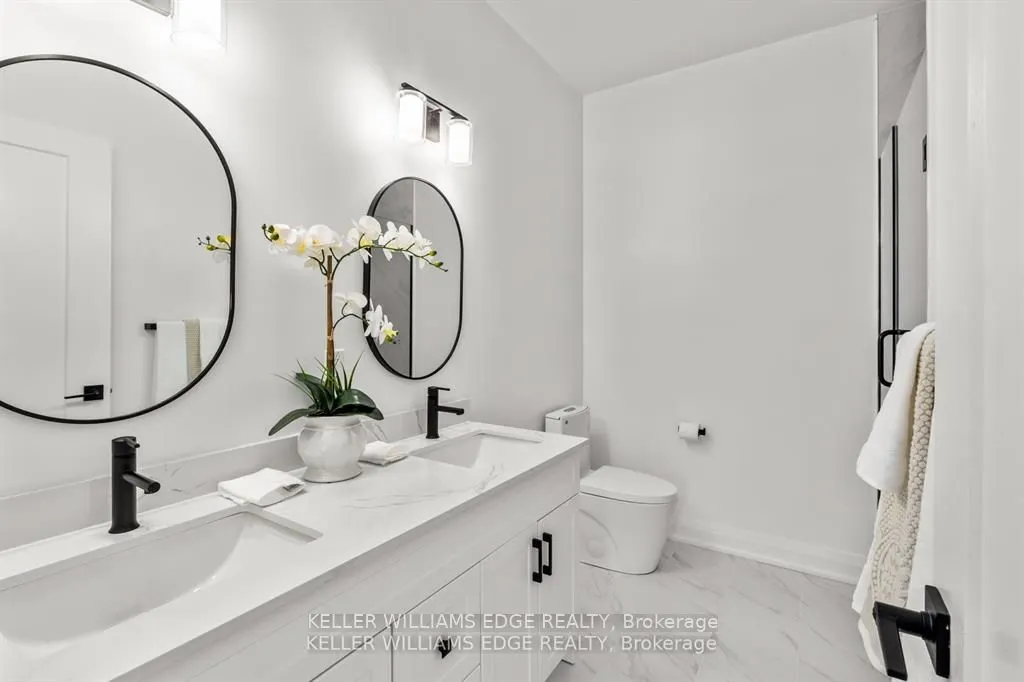 4 Santa Barbara Lane, #2