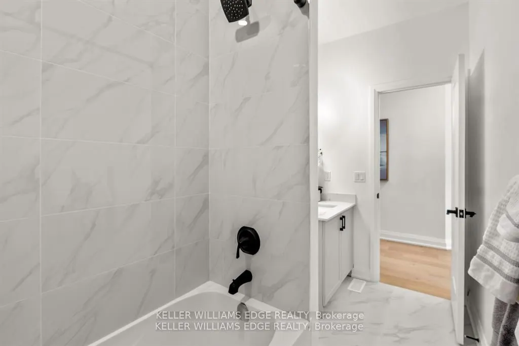 4 Santa Barbara Lane, #2