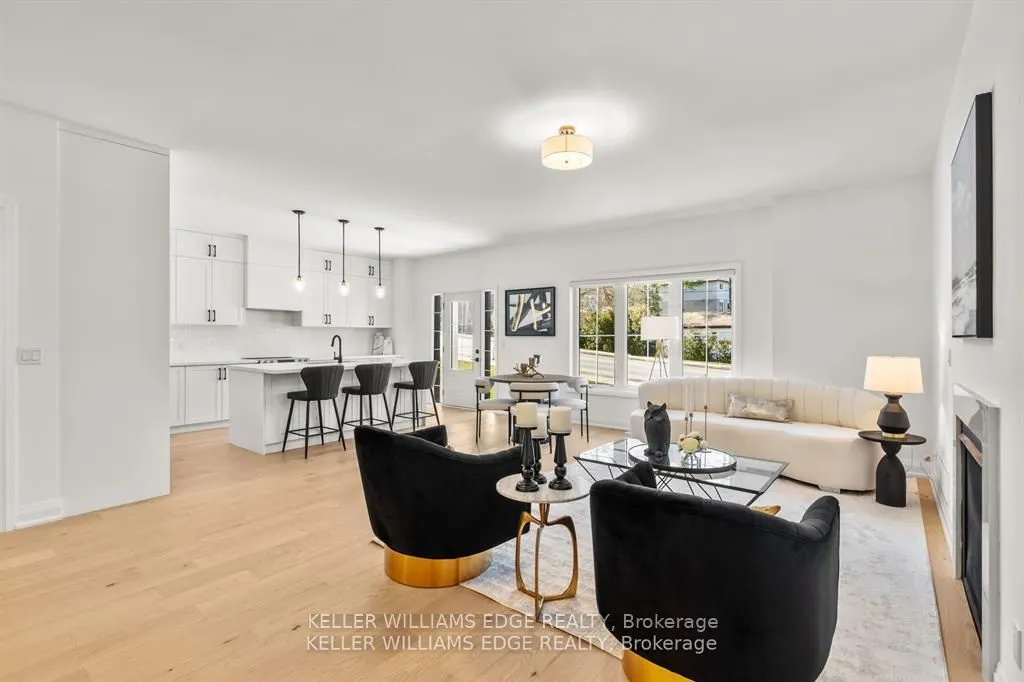 4 Santa Barbara Lane, #2
