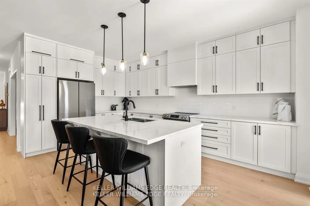 4 Santa Barbara Lane, #2