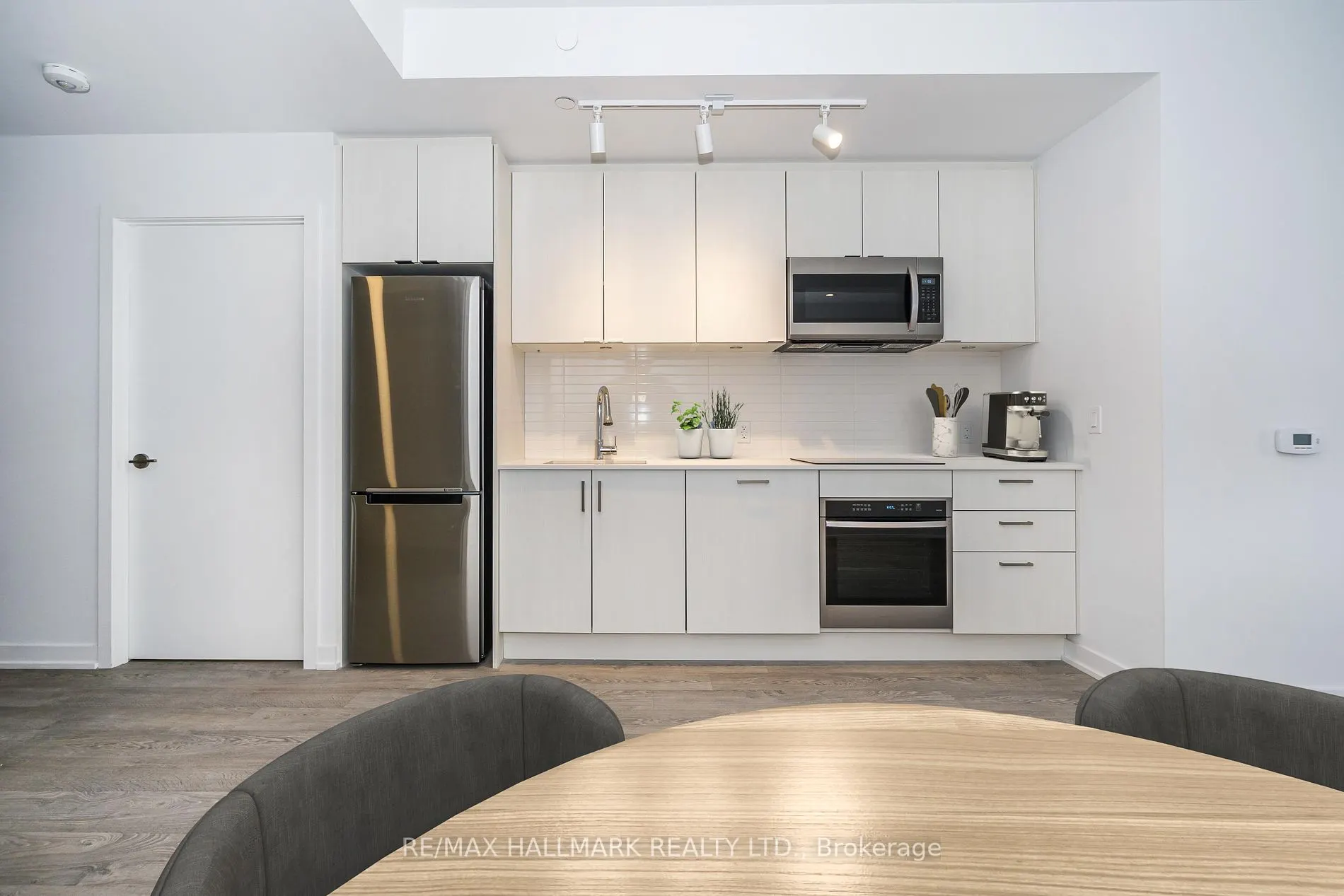 1928 Lake Shore Boulevard W, #1806