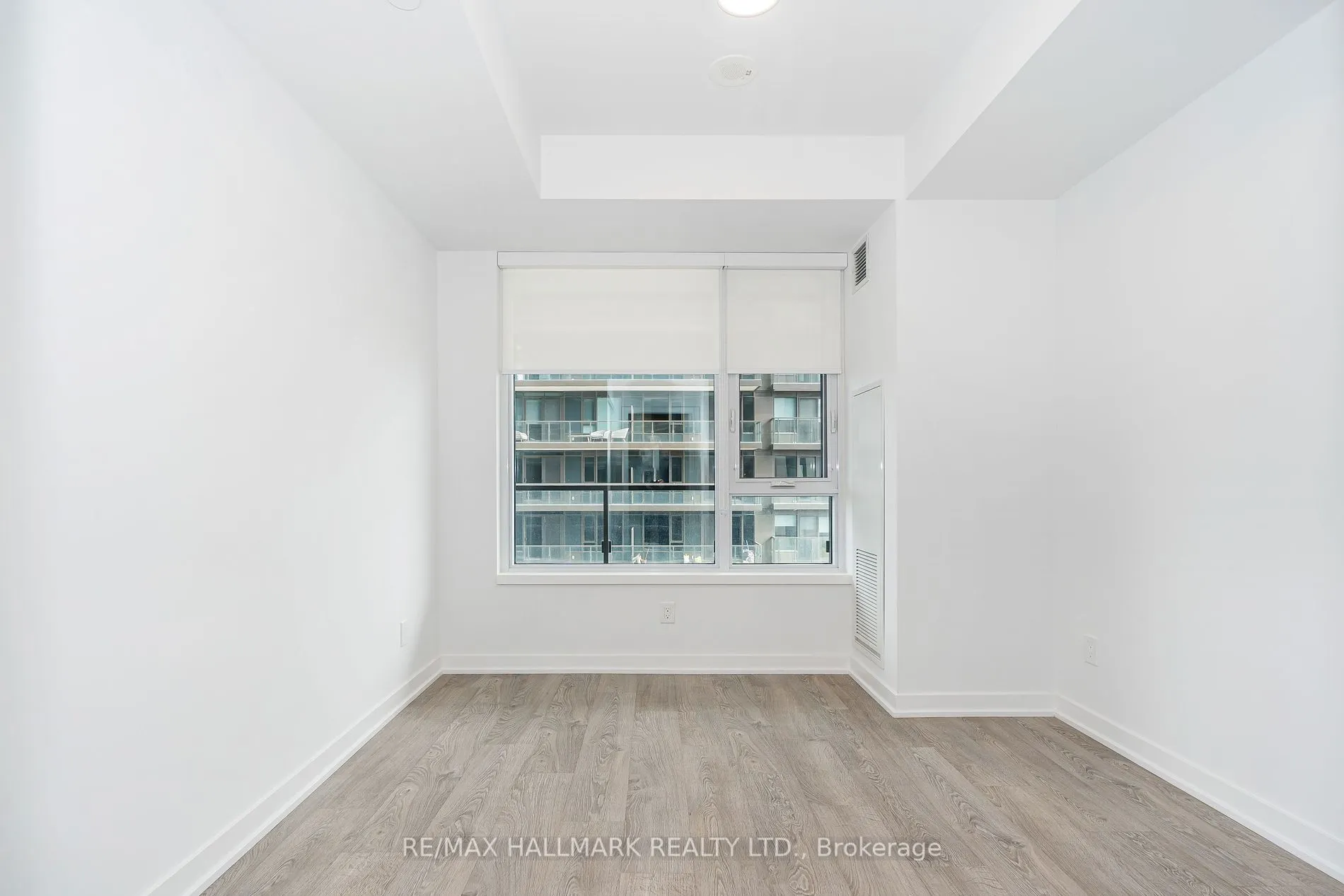 1928 Lake Shore Boulevard W, #1806