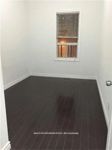 1406 Queen Street W