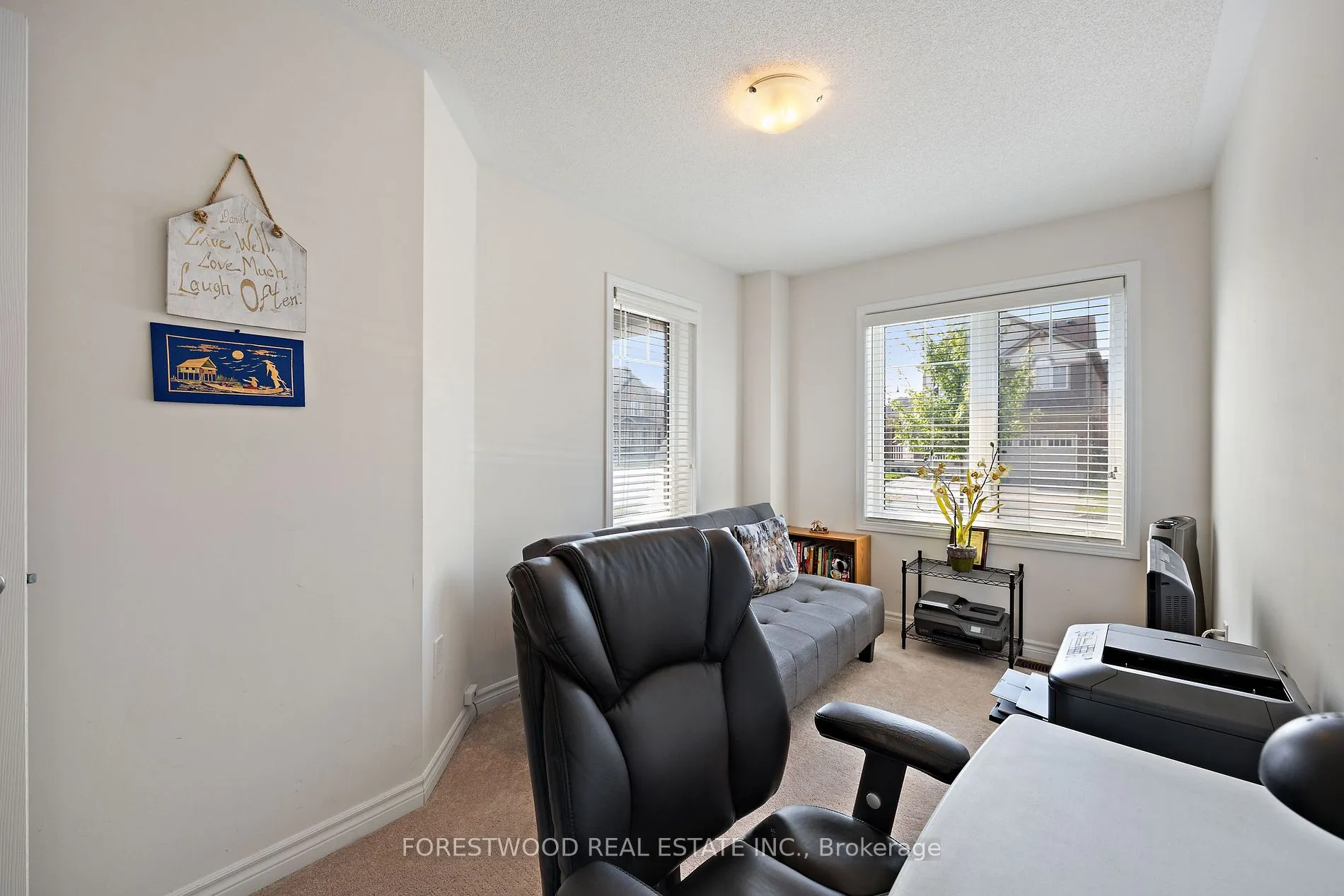 93 Enford Cres