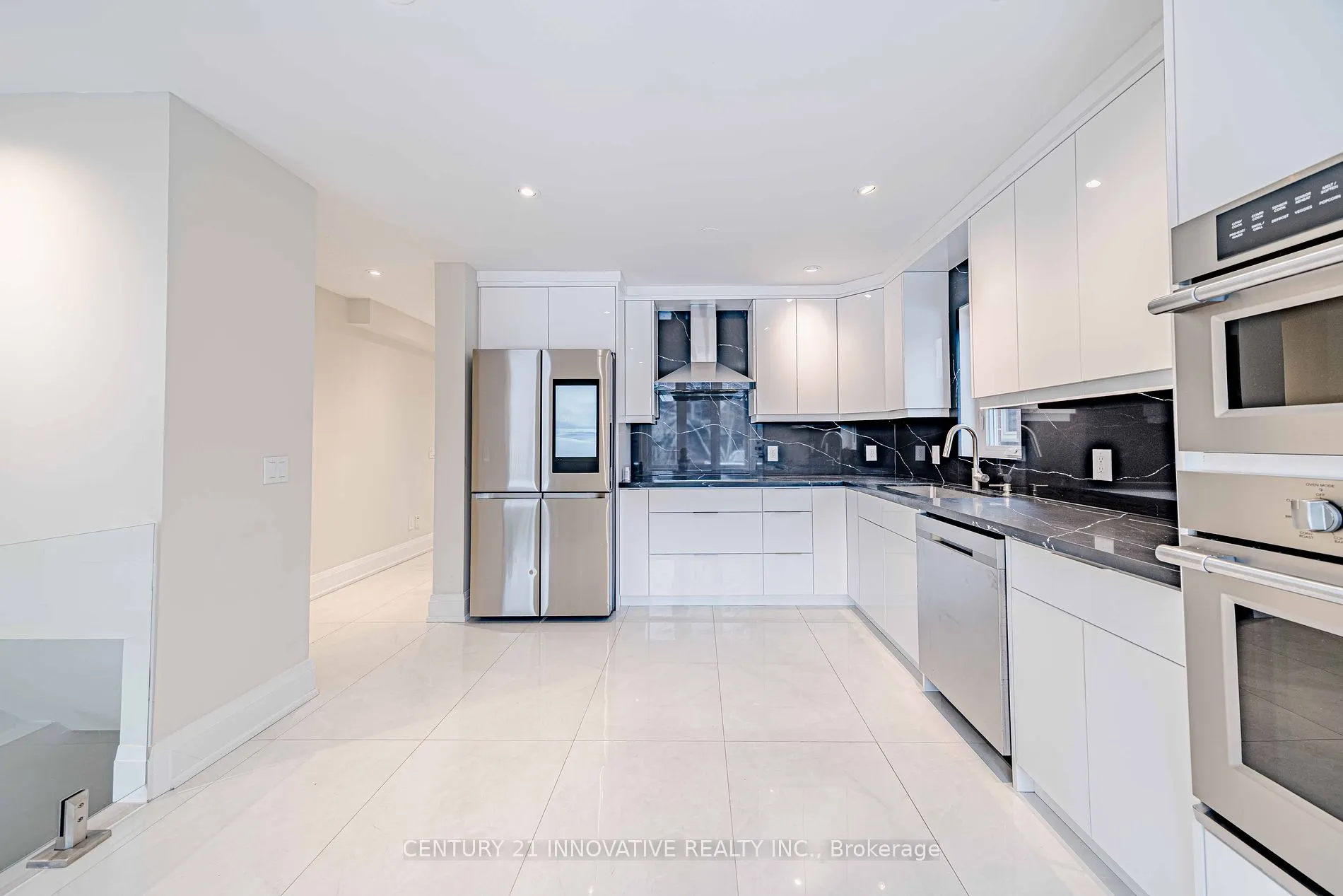 2605 Devonsley Cres
