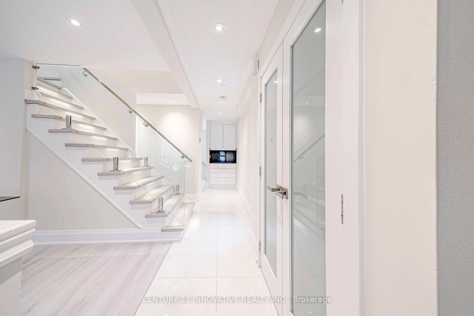 2605 Devonsley Cres