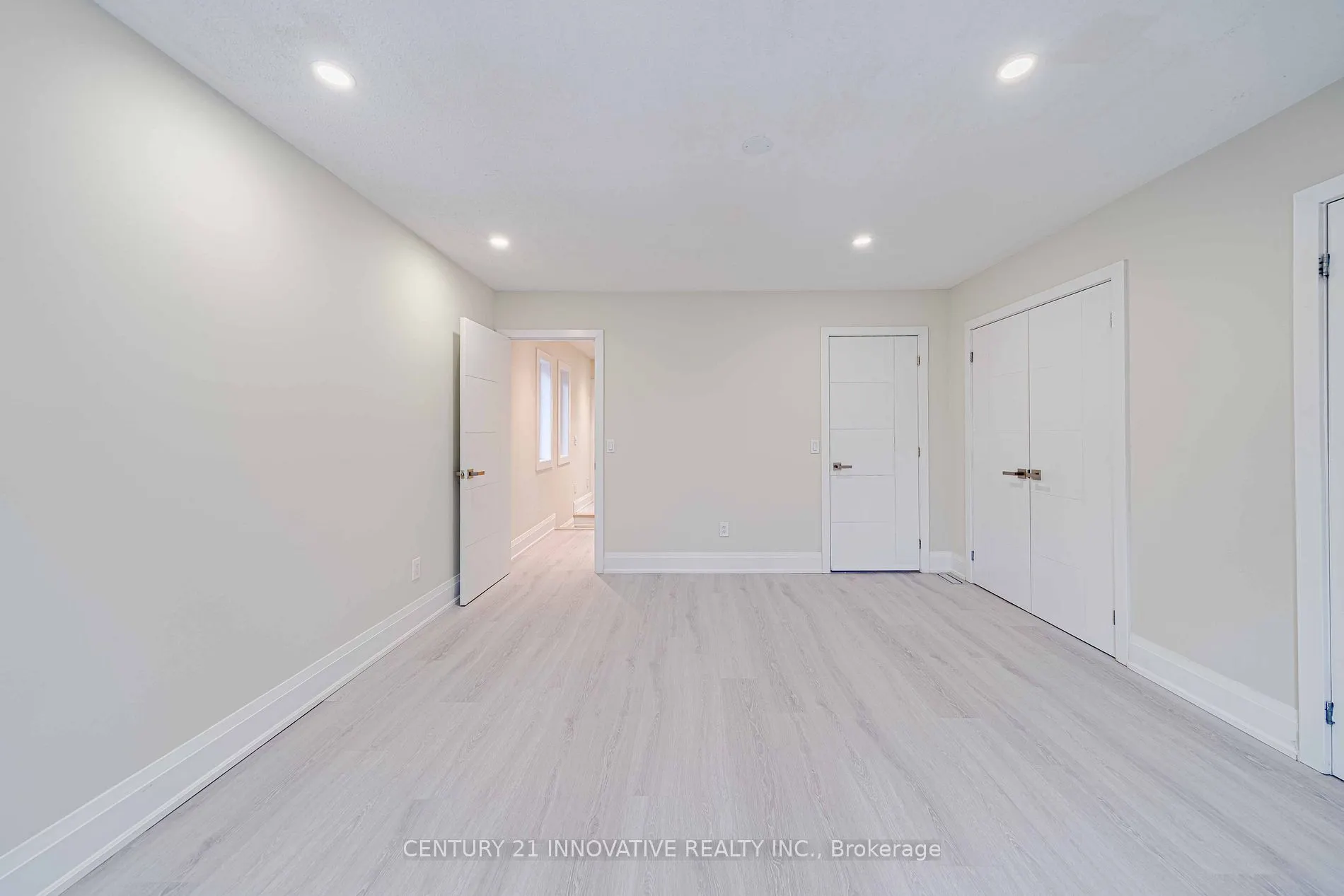 2605 Devonsley Cres