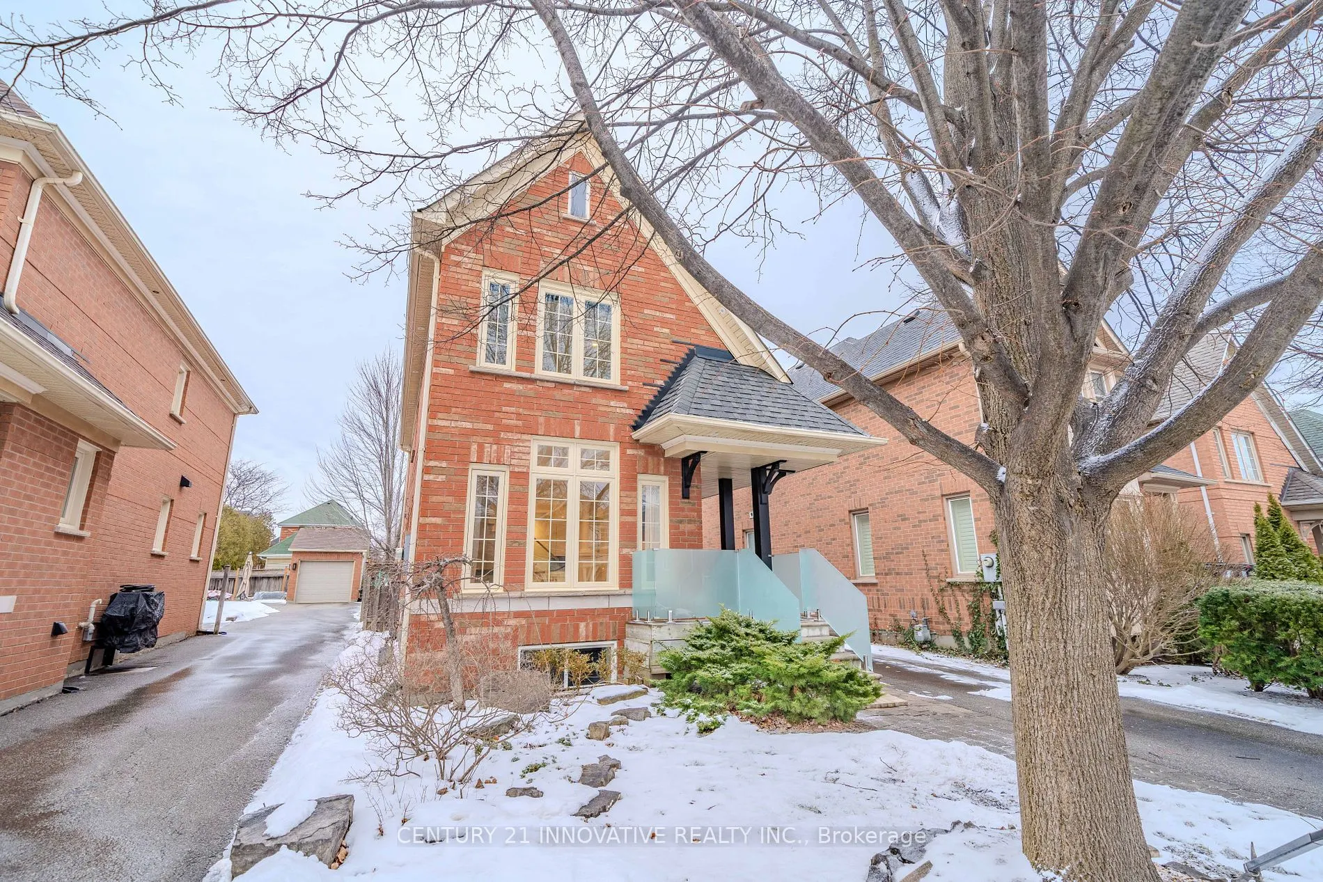 2605 Devonsley Cres