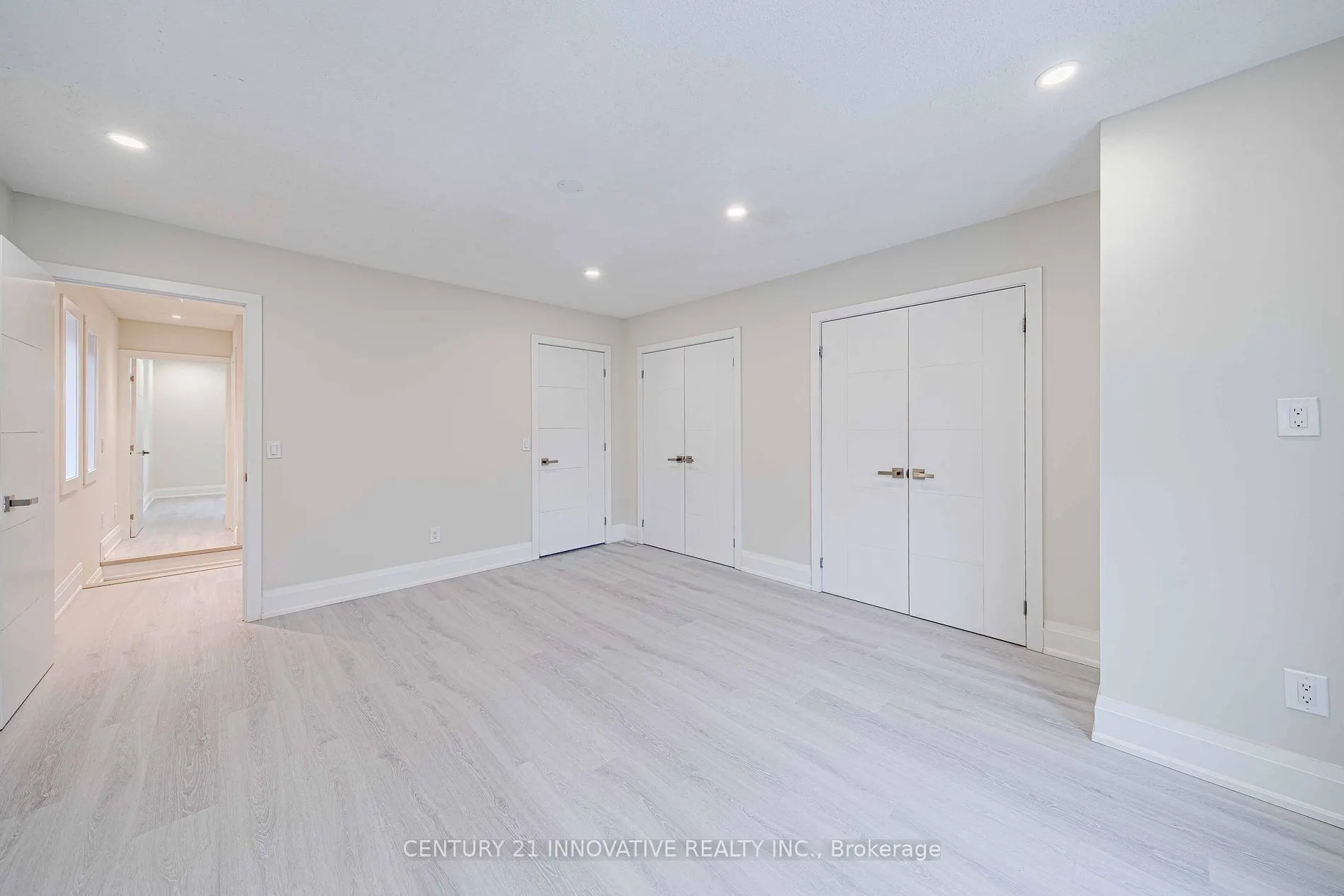 2605 Devonsley Cres