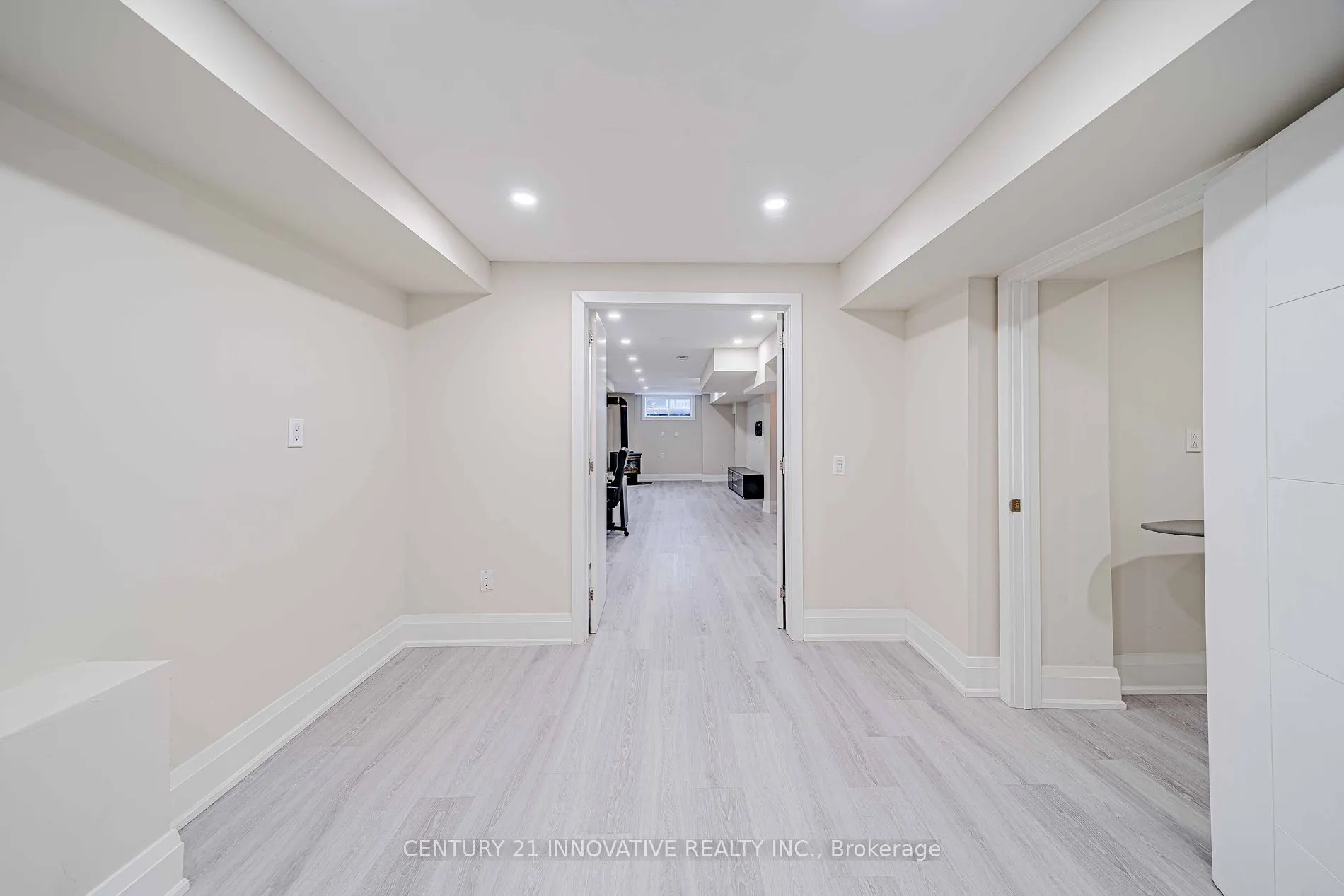 2605 Devonsley Cres
