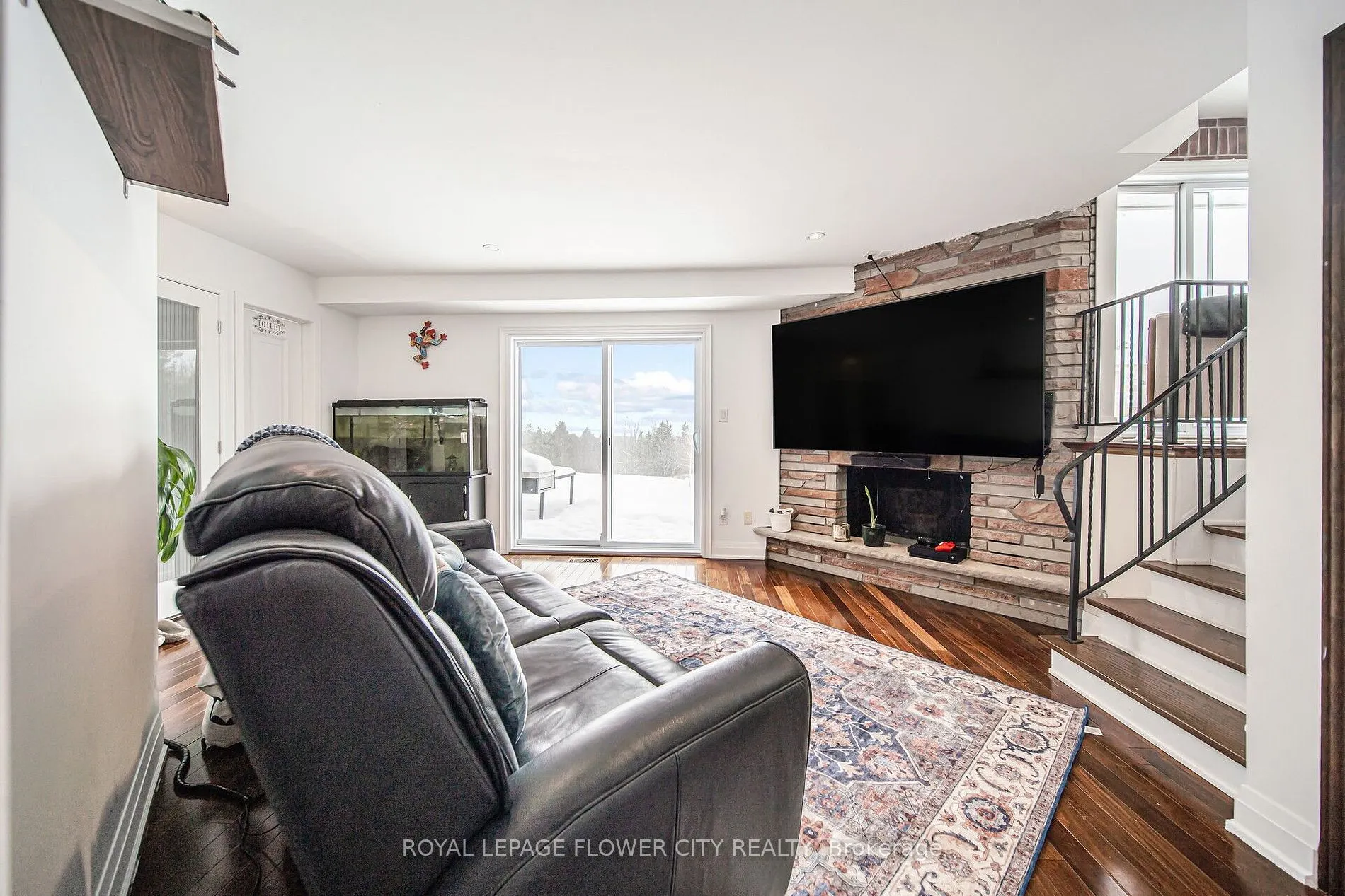 5 Glenn Crt