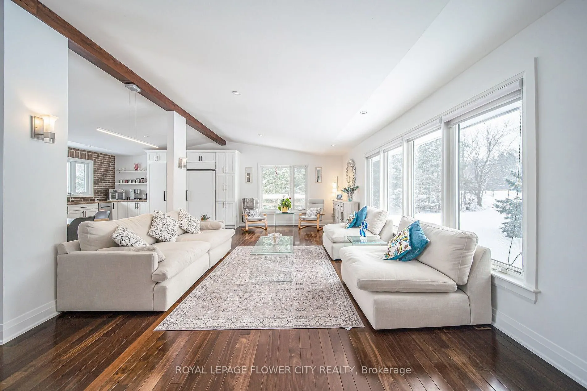 5 Glenn Crt