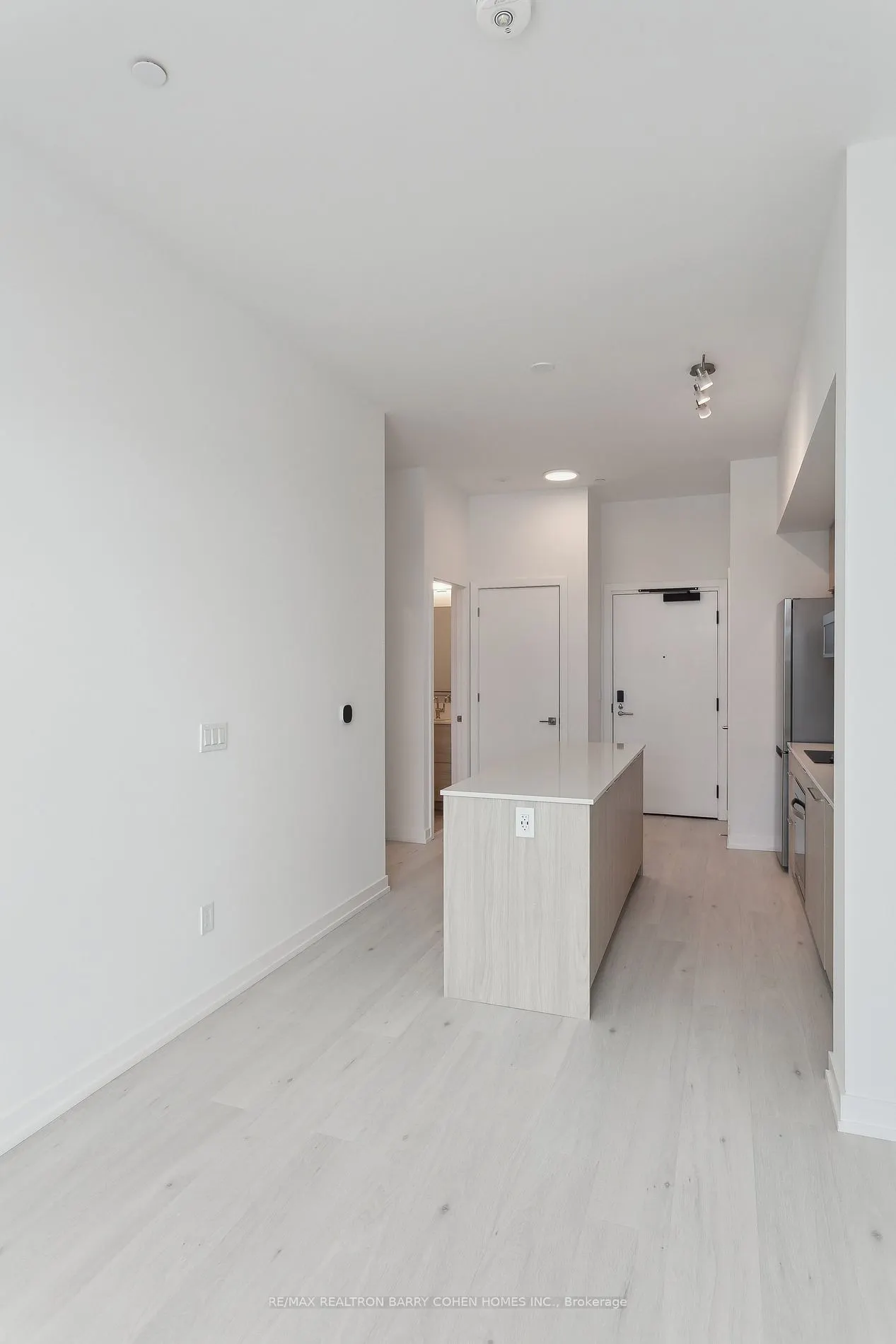 2501 Saw Whet Blvd, #127